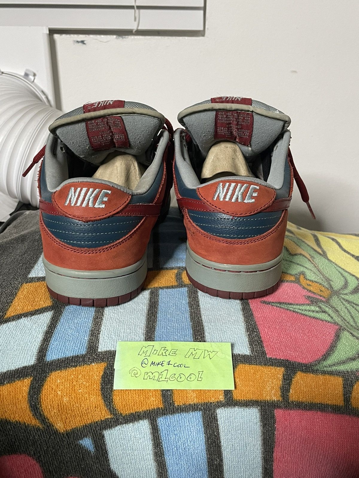 Nike Nike SB Dunk Low 10.5 Sharks RARE mint London Paris supreme Size US 10.5 / EU 43-44 - 6 Thumbnail