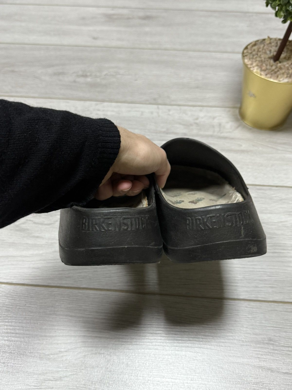 Birkenstock Birkenstock rubbed sandals shoes Germany Size US 11 / EU 44 - 8 Thumbnail