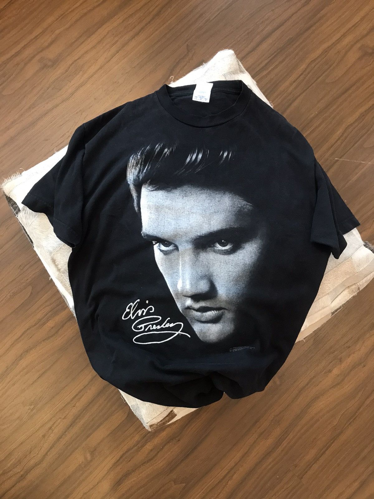 Band Tees × Vintage Vintage Elvis Presley Tee ( Big Face ) Size US XL / EU 56 / 4 - 2 Thumbnail