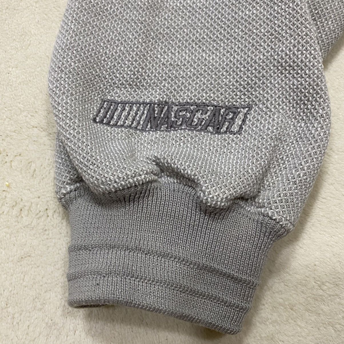 Chase Authentics × NASCAR × Vintage Vintage NASCAR DALE EARNHARDT Sweatshirt Size US L / EU 52-54 / 3 - 5 Thumbnail