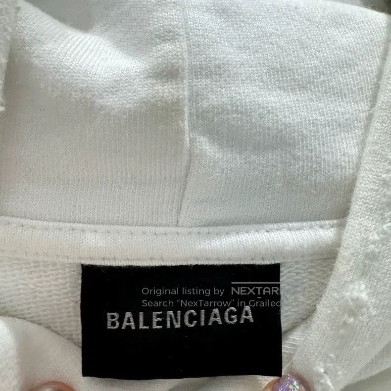 Balenciaga Balenciaga White Graffiti Letter Logo Hoodie Size US S / EU 44-46 / 1 - 4 Thumbnail