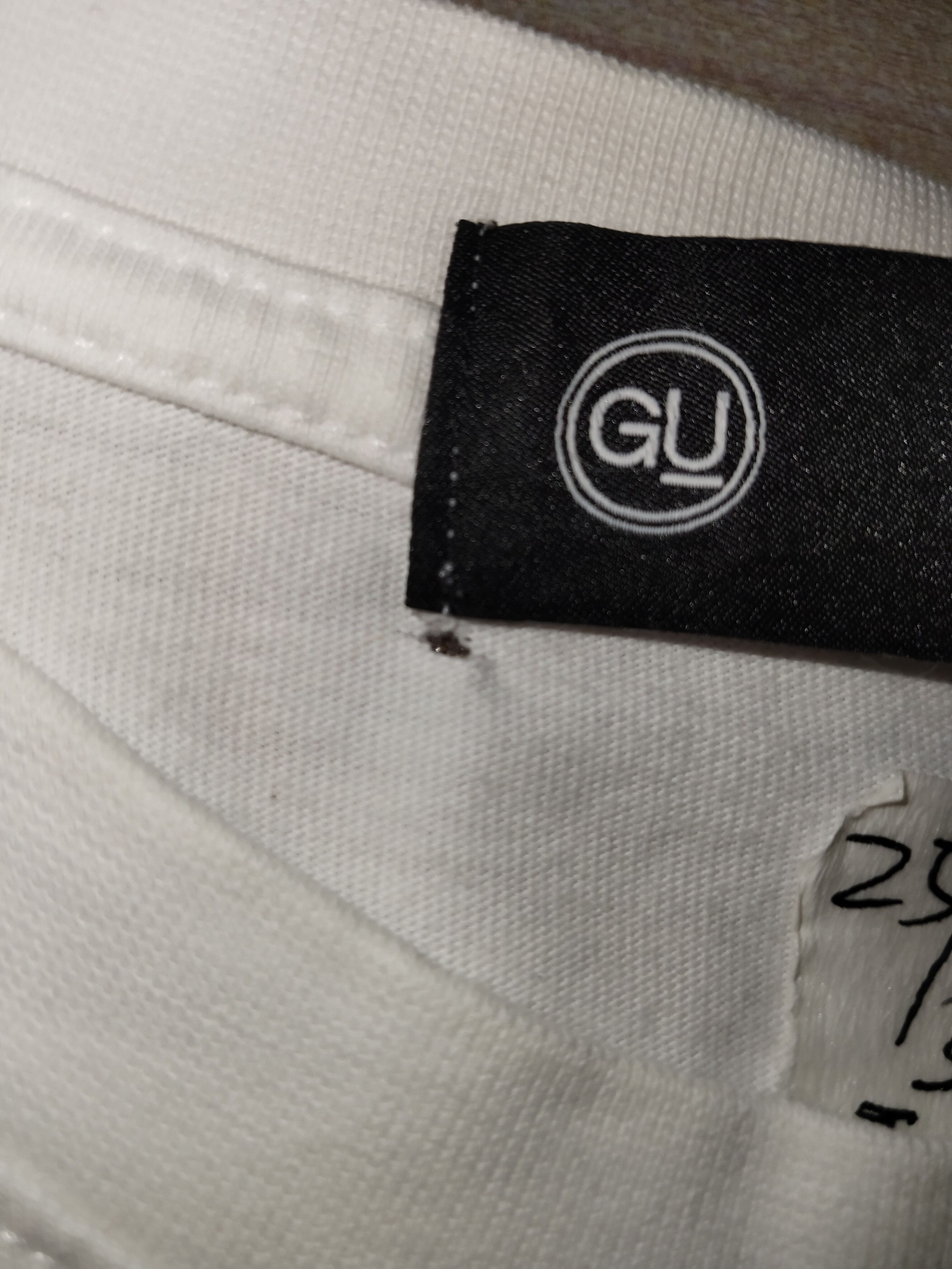 GU × Undercover GU x UNDERCOVER Tshirt Size US XL / EU 56 / 4 - 10 Thumbnail