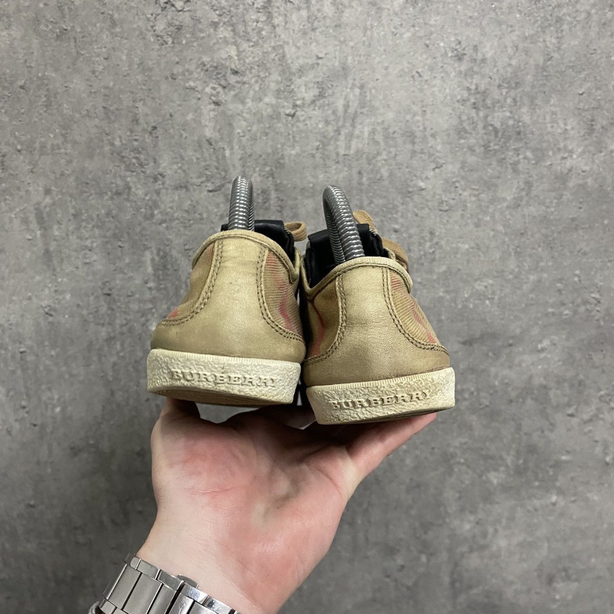 Burberry Burberry Nova Check Low Top Shoes Size US 7 / IT 37 - 6 Thumbnail