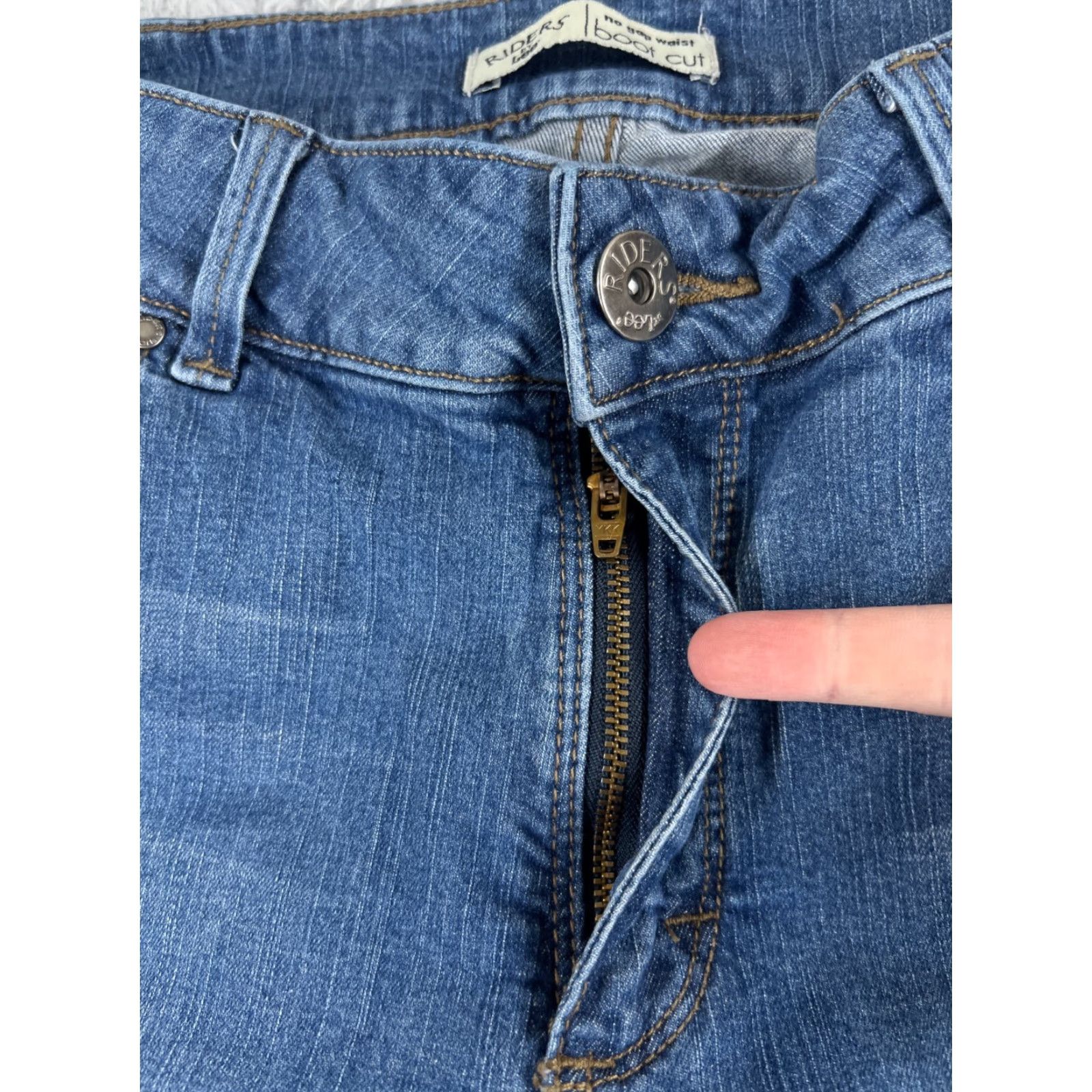 Lee Lee Blue Denim Jeans Bootcut 31x29 Regular Inseam 29 Mid Rise 5-Pocket Cotton Blend Womens Adult Jeans Size 24" / US 00 / IT 34 - 5 Thumbnail