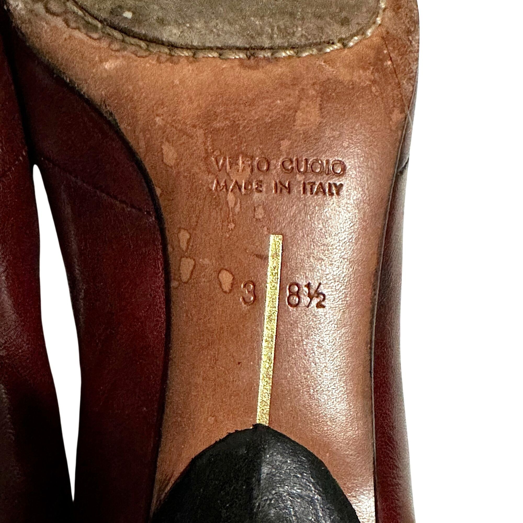 Costume National Vintage Y2K Costume National distressed pumps 38.5 EU, Dark Size US 8.5 / IT 38.5 - 9 Thumbnail