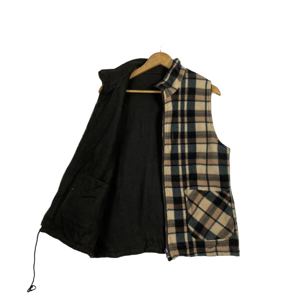 Japanese Brand Nova Check Inspired Burberrys Vest Size M Size US M / EU 48-50 / 2 - 6 Thumbnail