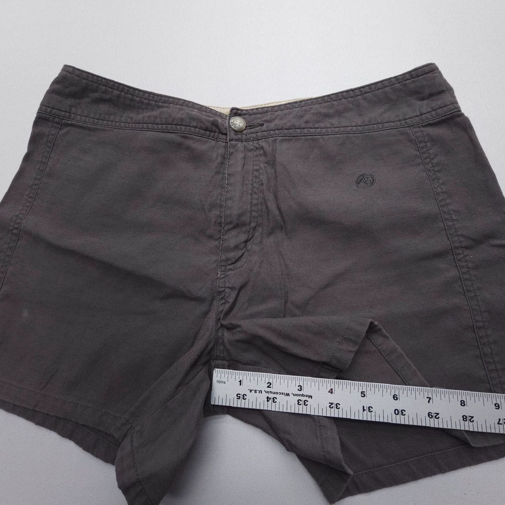 The North Face The North Face Women's Shorts Size 8 Gray Canvas Lightweight Chino Hiking Gorpcore Size 30" / US 8 / IT 44 - 5 Thumbnail