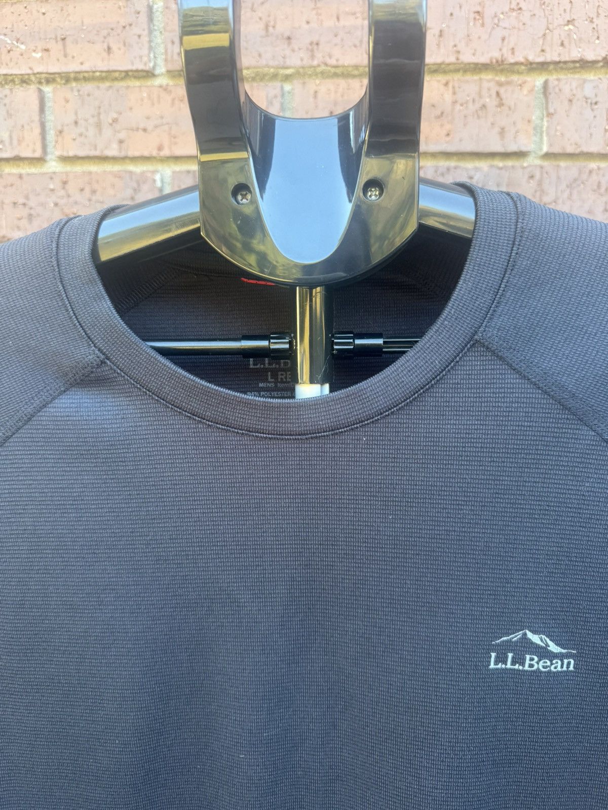 L.L. Bean LL Bean Midweight Base Layer Crew Top Shirt Thumb Holes Size US L / EU 52-54 / 3 - 4 Thumbnail