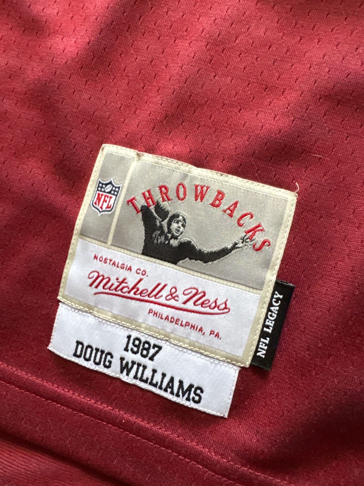 Mitchell & Ness × NFL Washington Redskins - Doug Williams Throwback Jersey Size US M / EU 48-50 / 2 - 4 Thumbnail