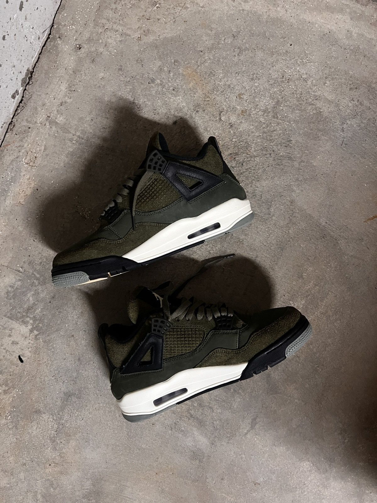 Jordan Brand Olive green retro Jordan 4 Size US 10 / EU 43 - 3 Thumbnail