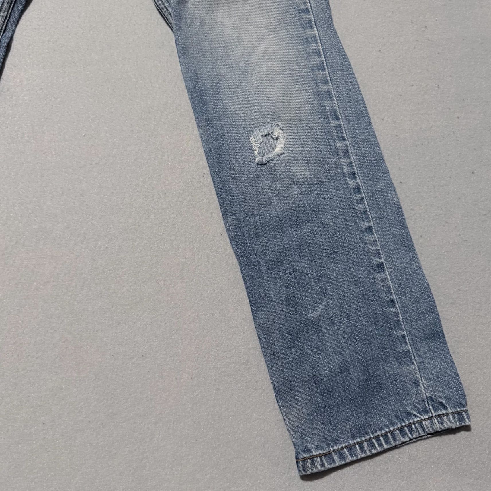Levi's Levi’s Jeans Men Blue Denim Mid Rise Distressed Zip Fly 31x30 Straight Slim - 5-Pocket Design Vintage No Size US 31 - 6 Thumbnail