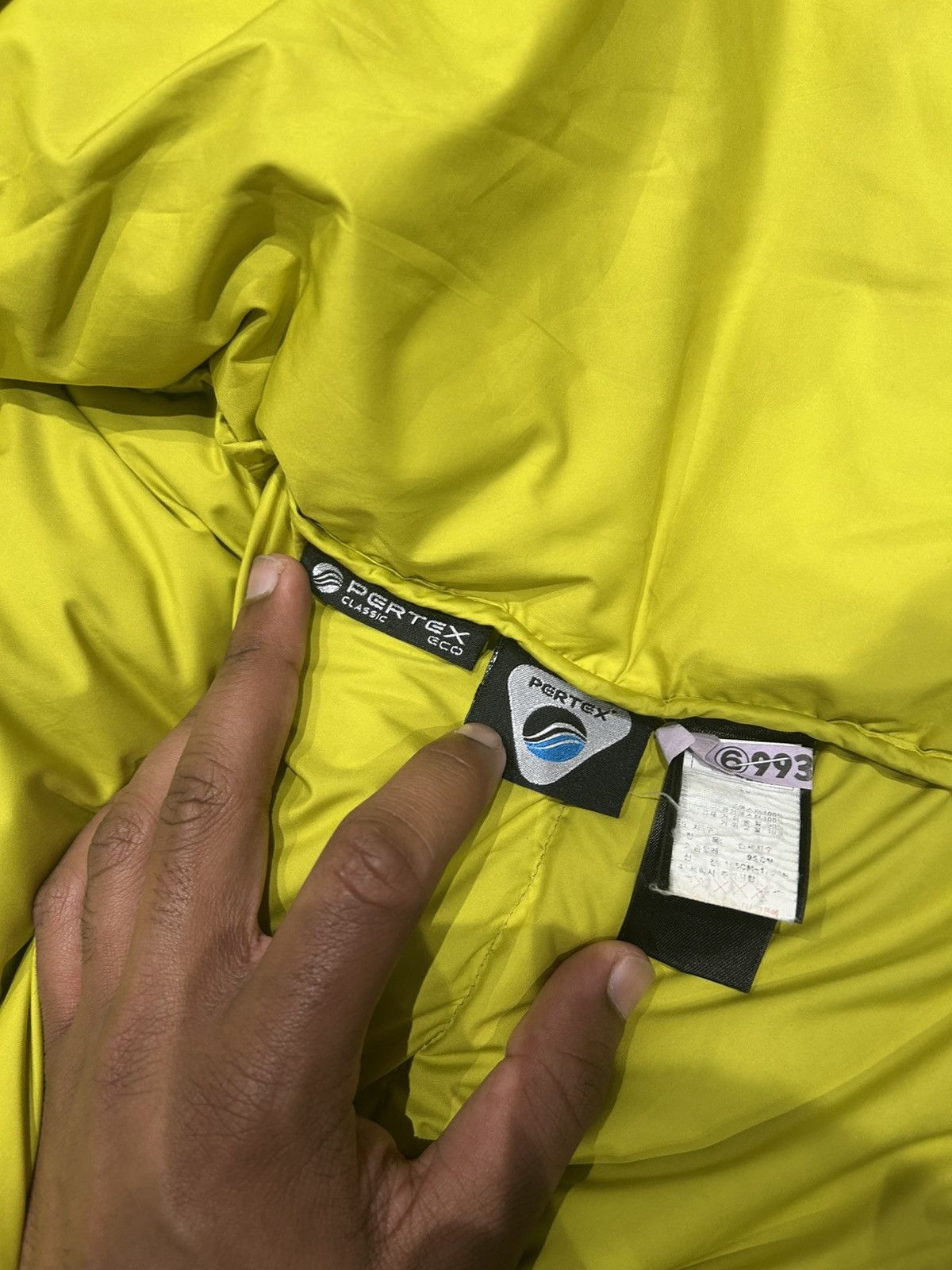 The North Face Vintage 00's North Face 700 Puffer Jacket Size US S / EU 44-46 / 1 - 13 Thumbnail