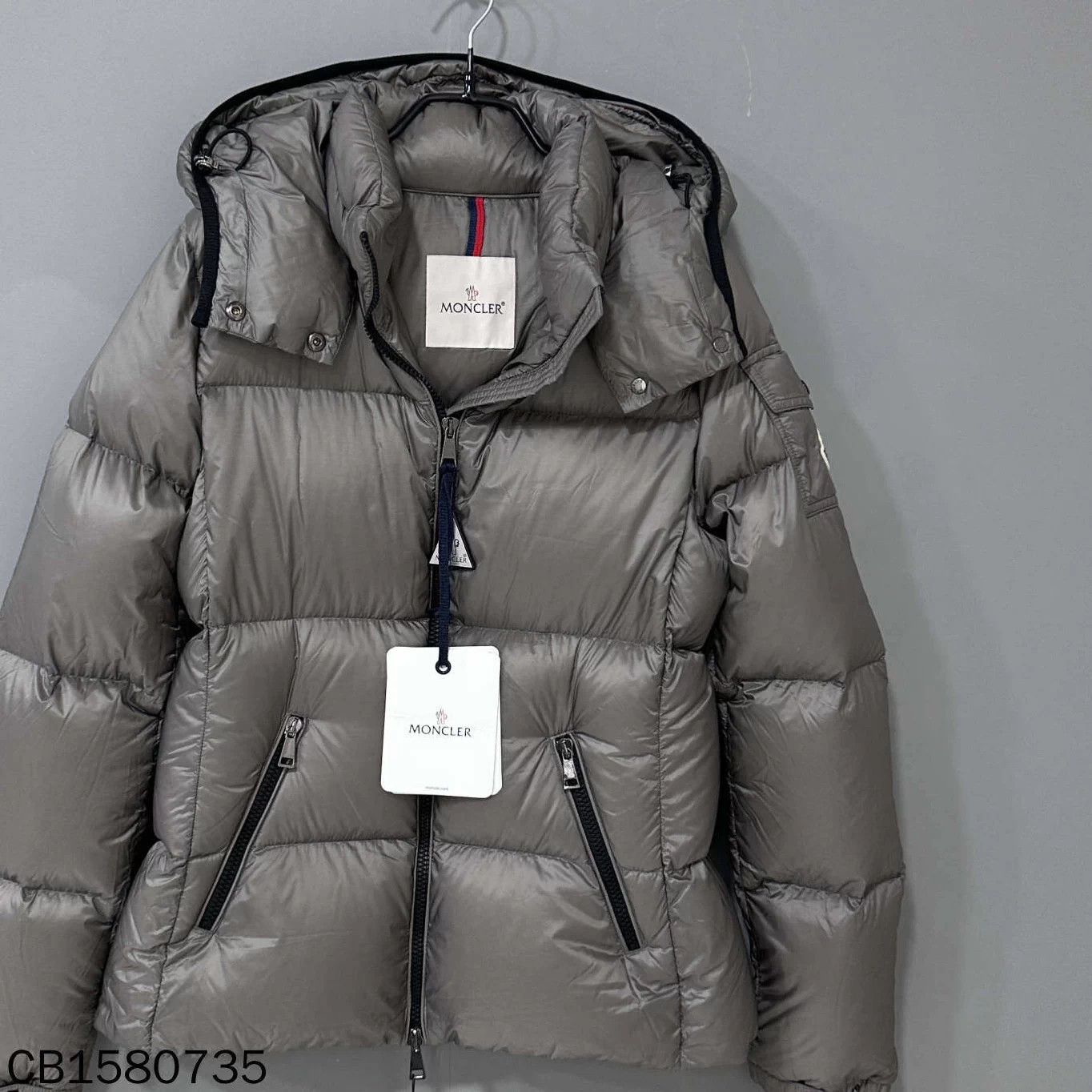 Moncler Moncler Fourmi gray hooded down jacket Size US L / EU 52-54 / 3 - 1 Thumbnail