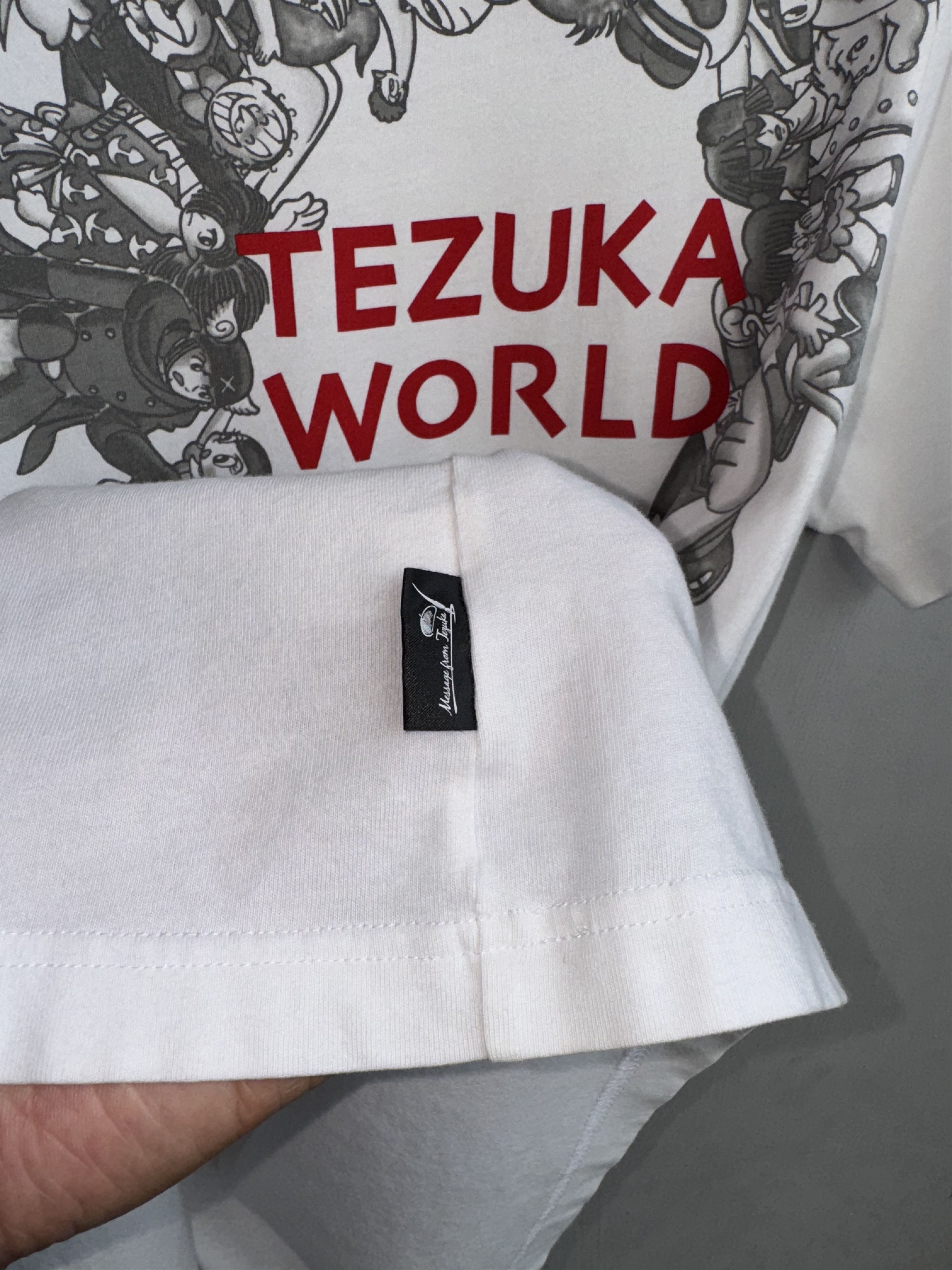 Uniqlo Astro Boy Uniqlo Tezuka World Shirt Size US L / EU 52-54 / 3 - 5 Thumbnail