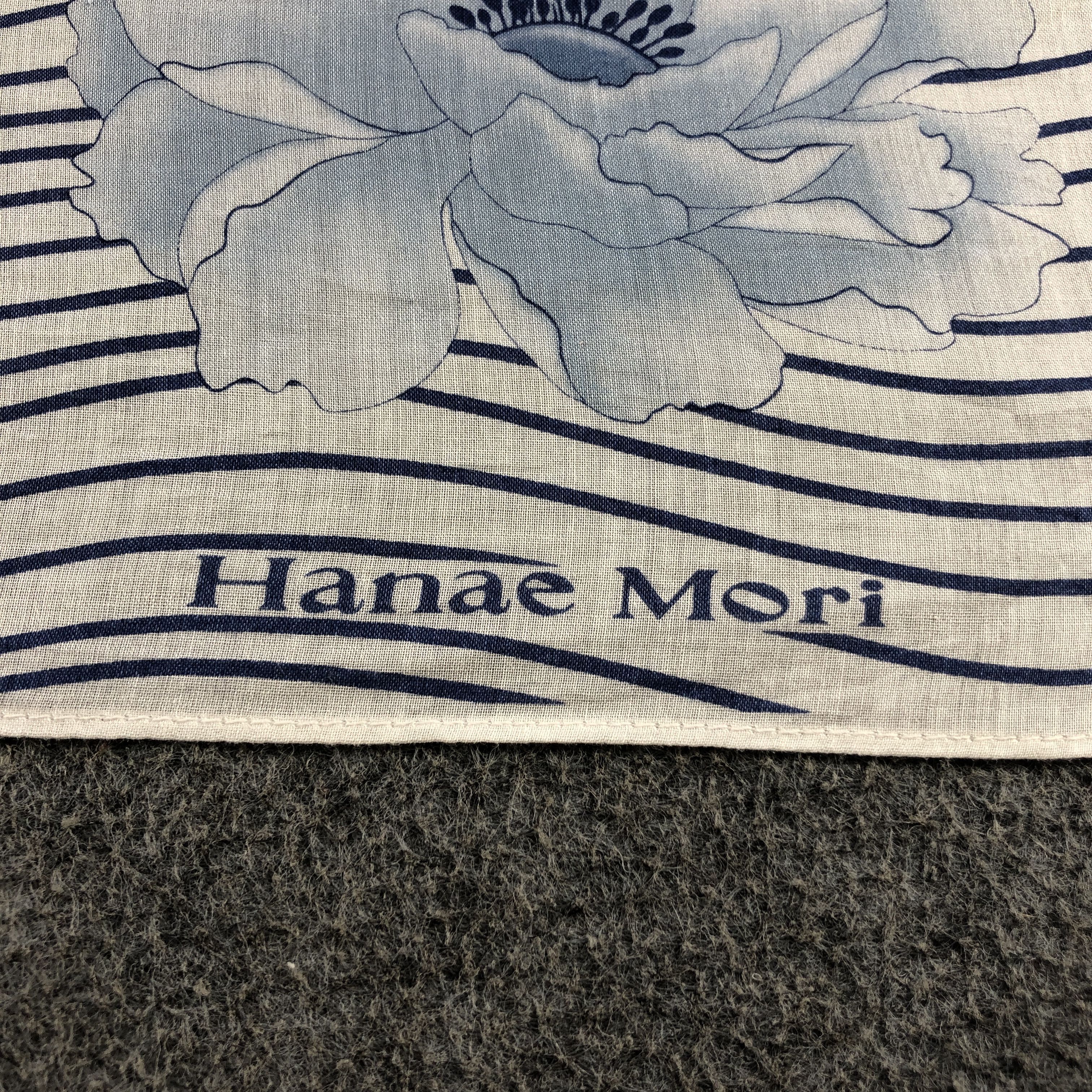 Hanae Mori Hanae Mori Handkerchief Neckerchief Bandana H2398 Size ONE SIZE - 4 Thumbnail