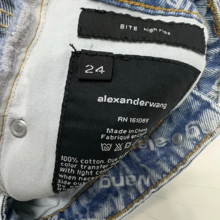 Alexander Wang Alexander Wang Logo Denim Shorts for Women - Size 24" / US 00 / IT 34 - 3 Thumbnail