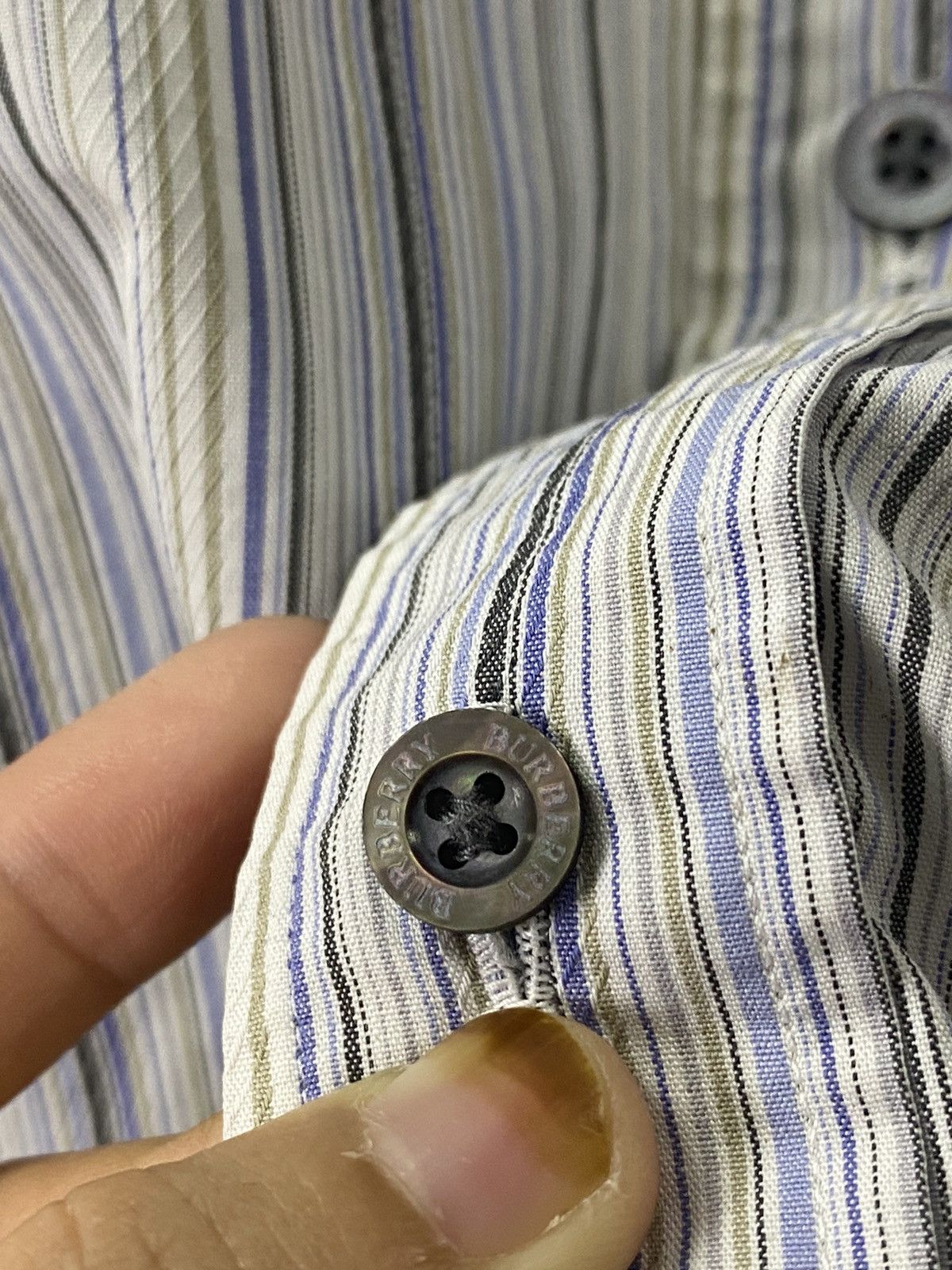 Burberry Burberry London button up Size US M / EU 48-50 / 2 - 10 Thumbnail