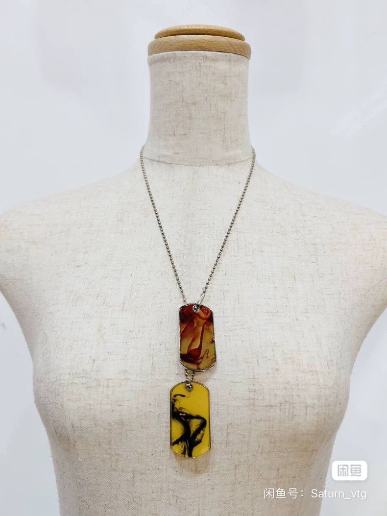 Vivienne Westwood Vivienne Westwood Military pin necklace Size ONE SIZE - 1 Thumbnail