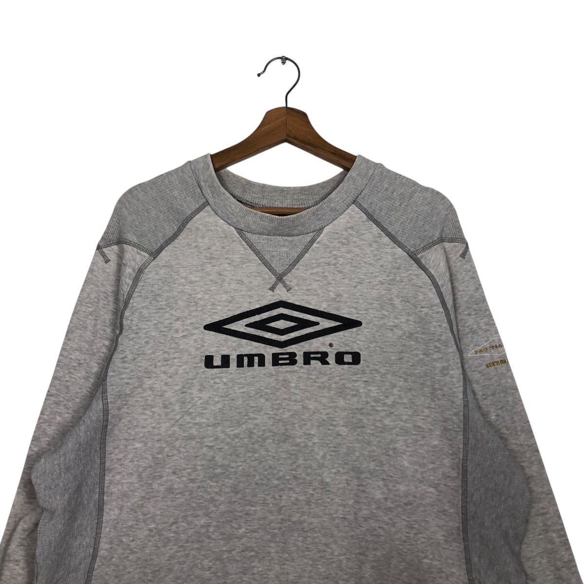 Japanese Brand × Vintage 📌Vintage Sweatshirt Umbro Big Logo Size US M / EU 48-50 / 2 - 4 Thumbnail
