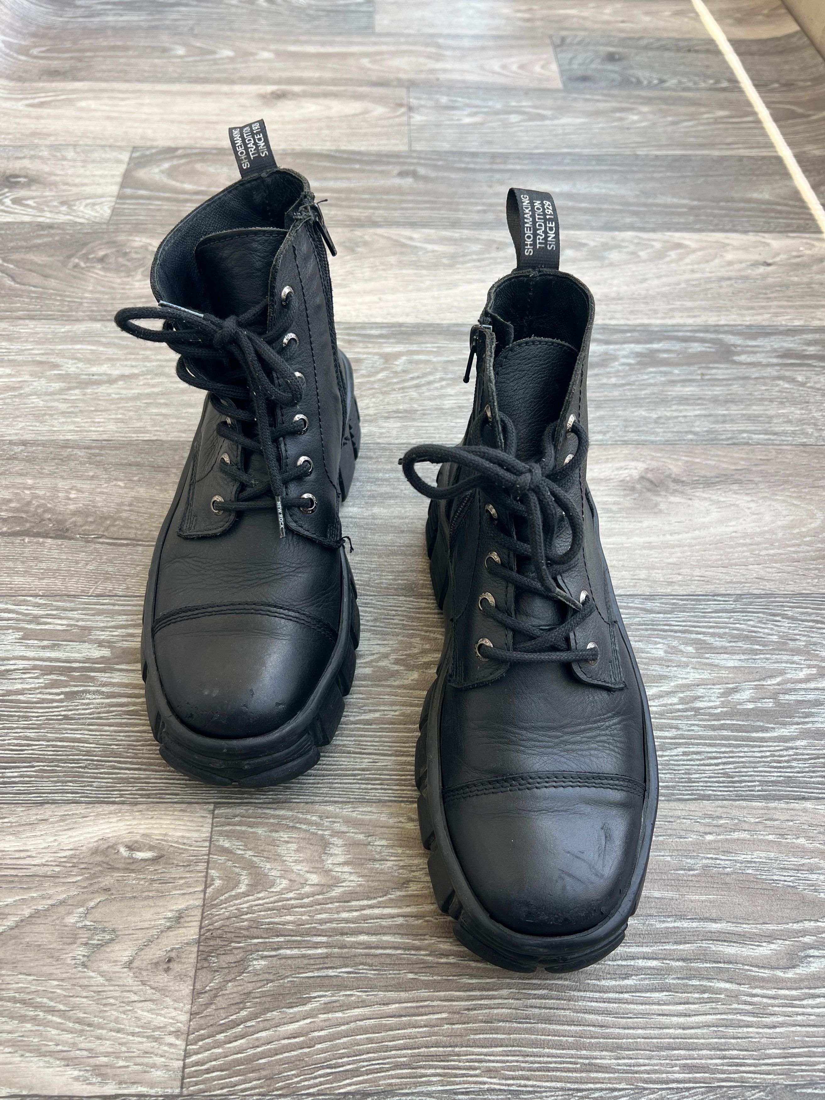 New Rock New Rock Black Leather Boots Size US 7 / EU 40 - 4 Thumbnail
