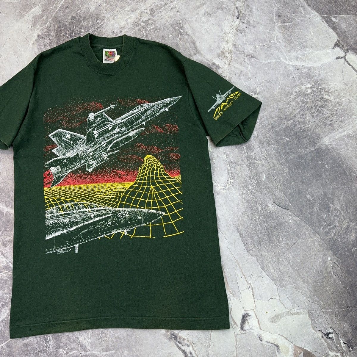 Arts & Science × Vintage Vintage Super Hornet F/A - 18 T shirt USA Military 90s Size US M / EU 48-50 / 2 - 14 Thumbnail