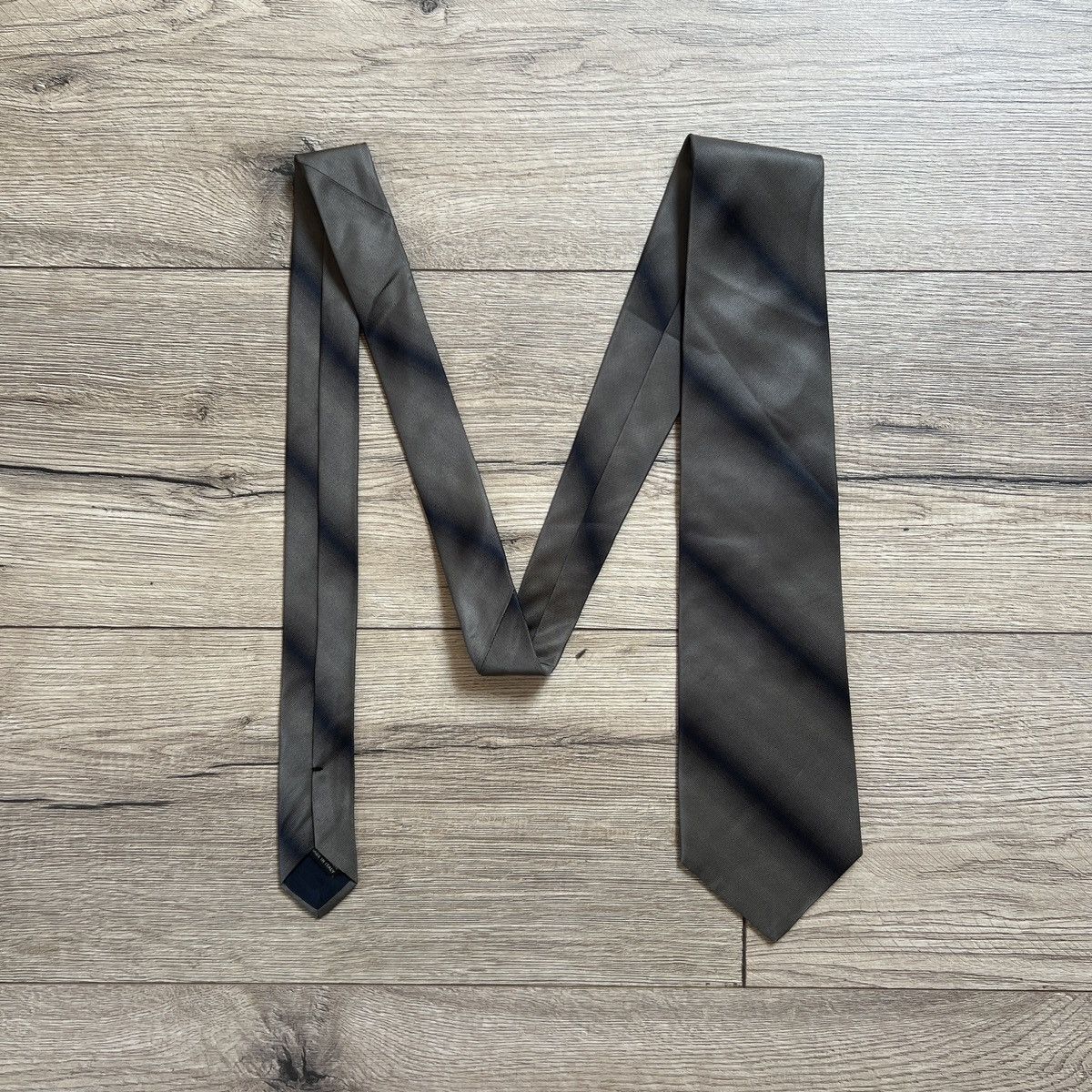 Gucci Vintage Gucci Tie Silk 100% Size ONE SIZE - 1 Thumbnail