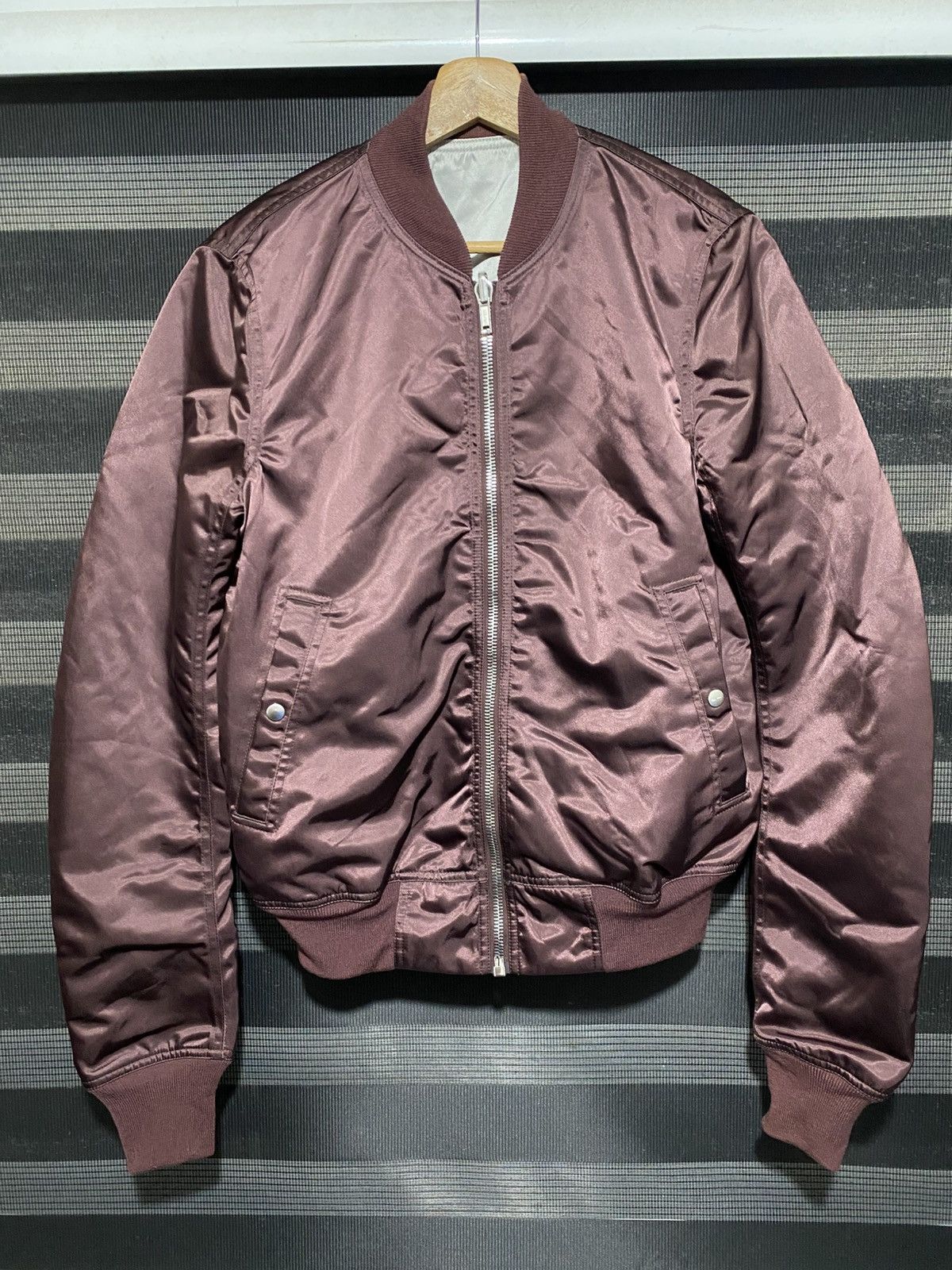 Rick Owens Rick Owens - reversible cropped flight bomber jacket Size US M / EU 48-50 / 2 - 3 Thumbnail