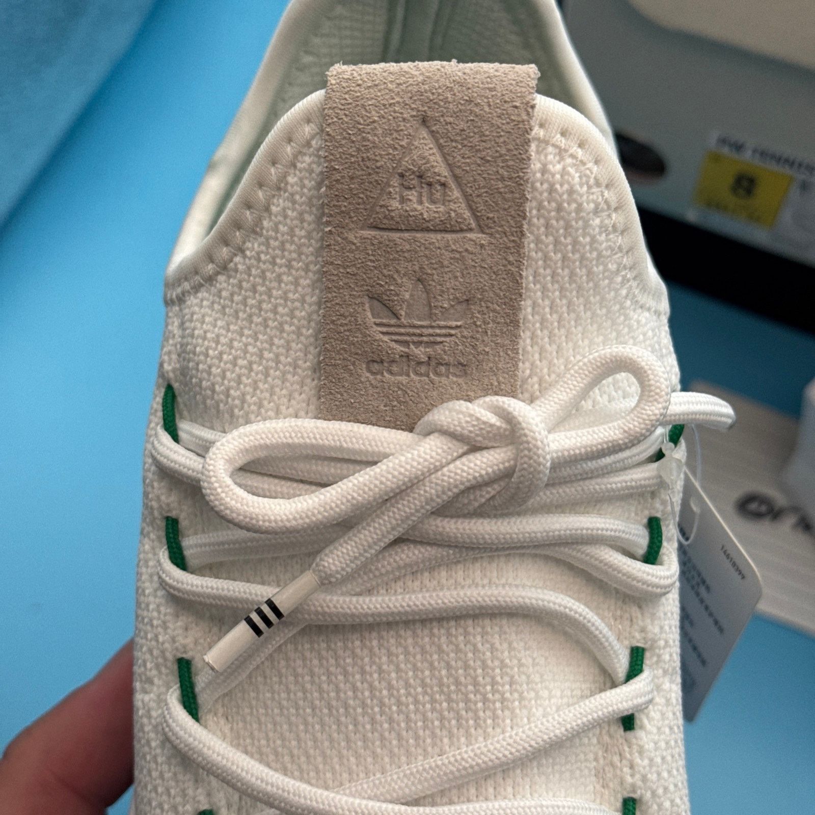 Adidas adidas Pharrell Tennis Hu Green m8 w9.5 Size US 8 / EU 41 - 10 Thumbnail