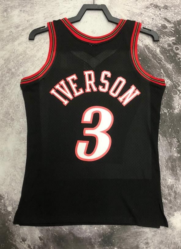NBA 3 Allen Iverson Jersey 76ers Jersey Size US M / EU 48-50 / 2 - 1 Thumbnail