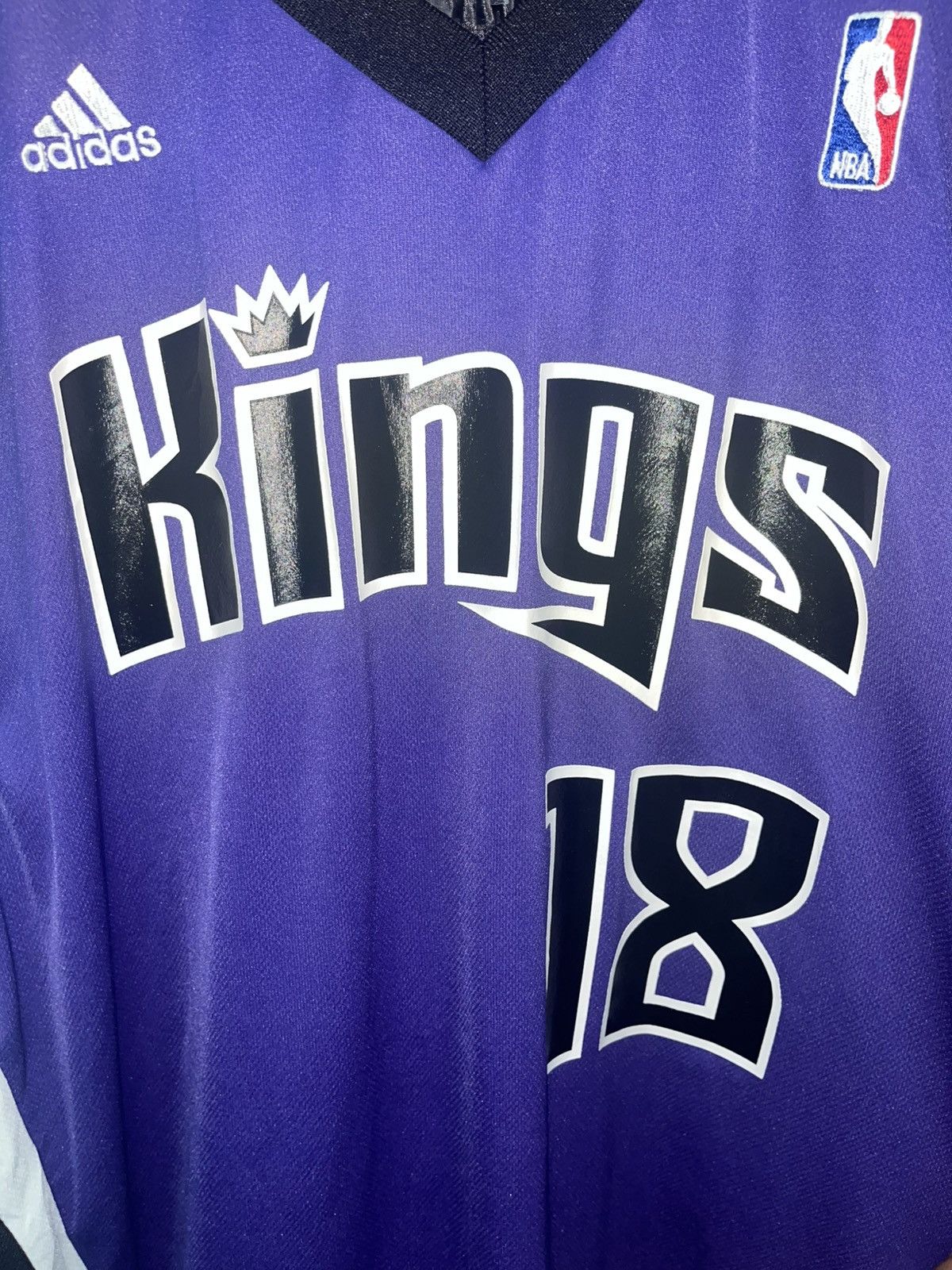 NBA Omri Casspi Sacramento Kings Adidas NBA Swingman Jersey Mens Size US L / EU 52-54 / 3 - 3 Thumbnail