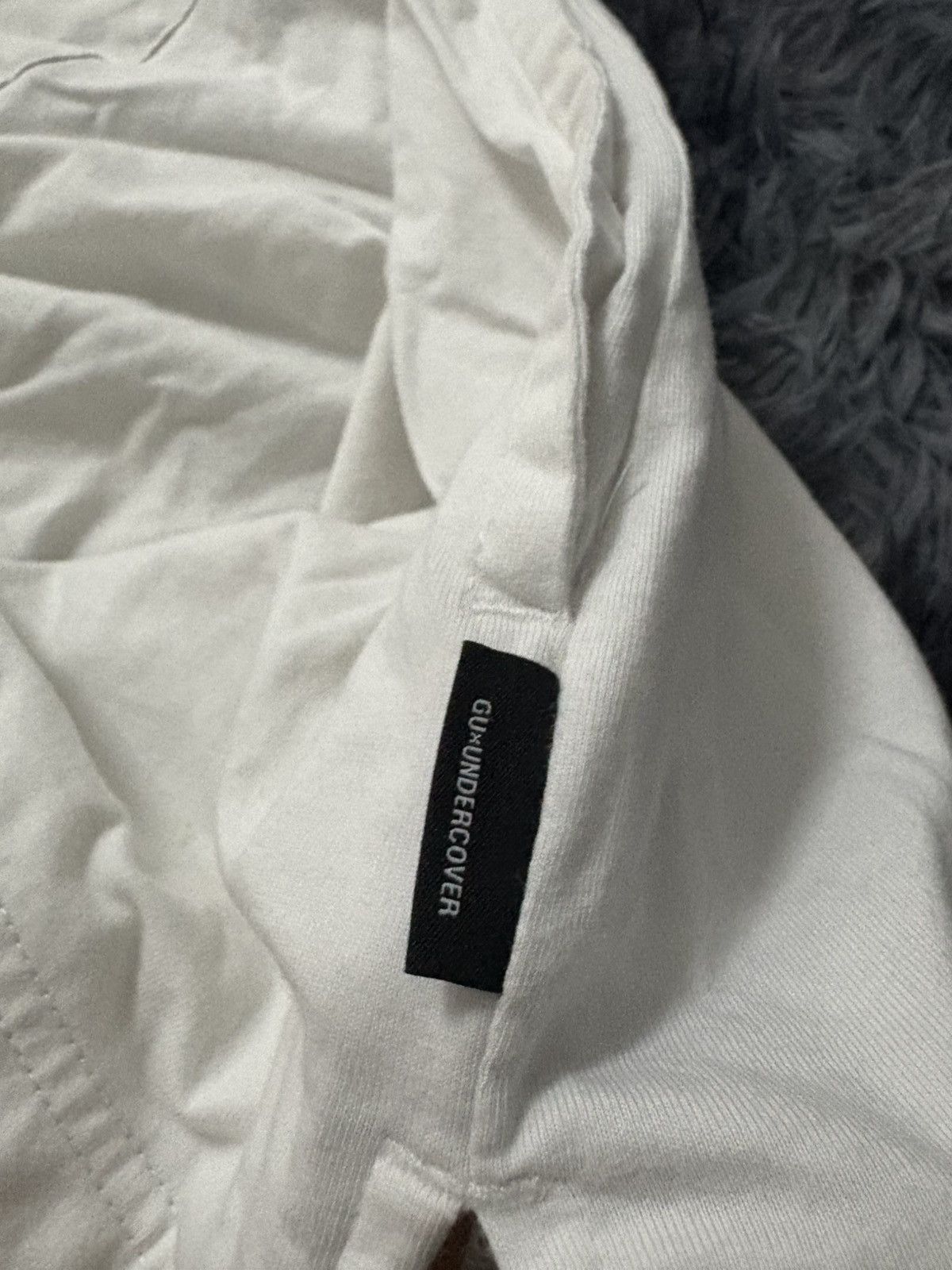 GU × Undercover 🔥HOT🔥 GUXUNDERCOVER ZIPPED POCKET TEE Size US XL / EU 56 / 4 - 9 Thumbnail