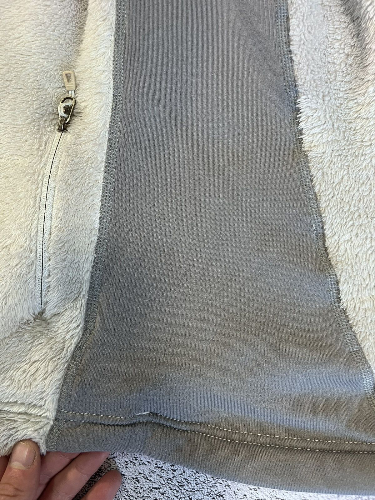 Patagonia Patagonia Women Fleece Polartec Hoodie Jacket Teddy Sherpa Size XS / US 0-2 / IT 36-38 - 19 Thumbnail