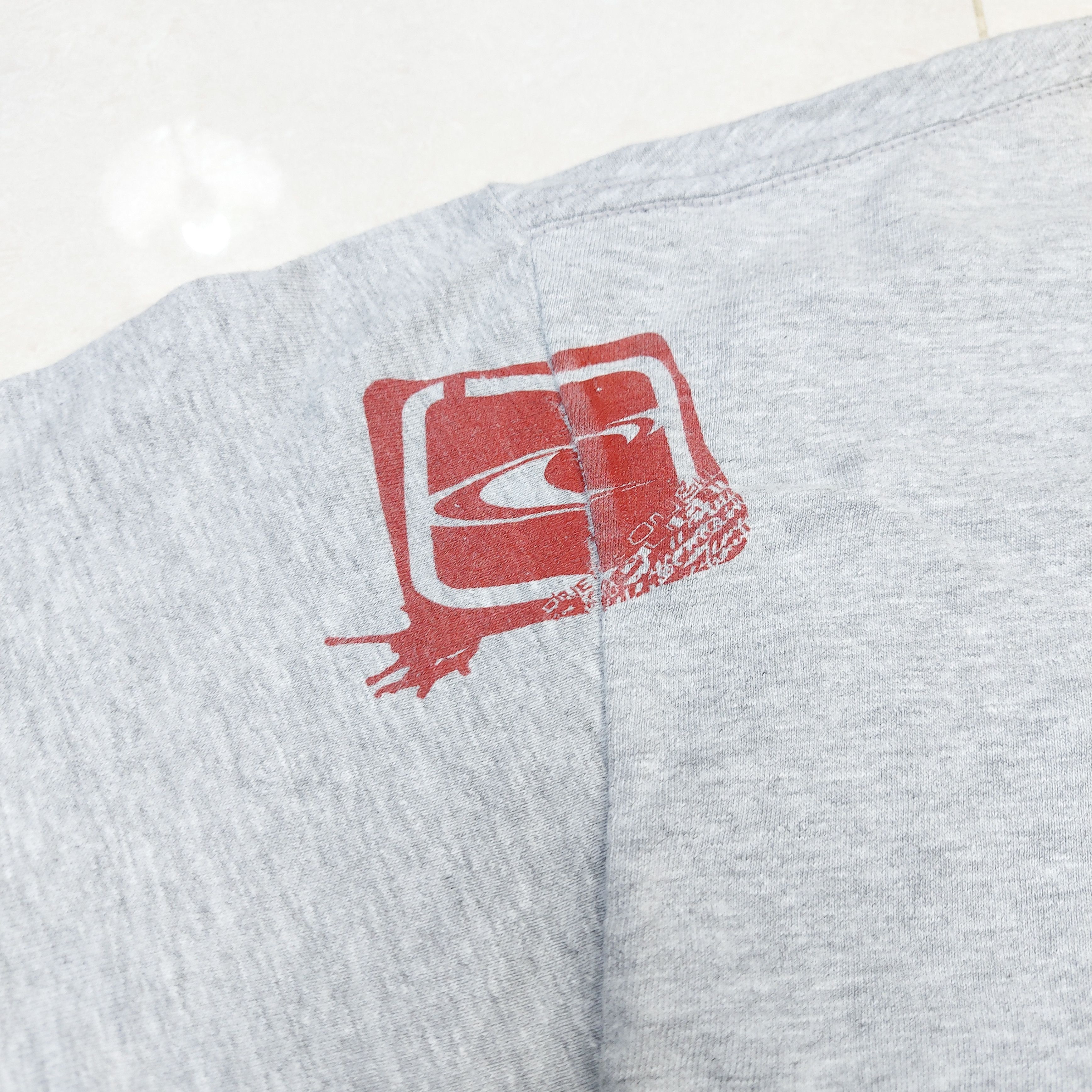 O'Neill Vintage 90s Y2K O’Neill Surf Beach Logo Embroidery TEE Size US XL / EU 56 / 4 - 10 Thumbnail