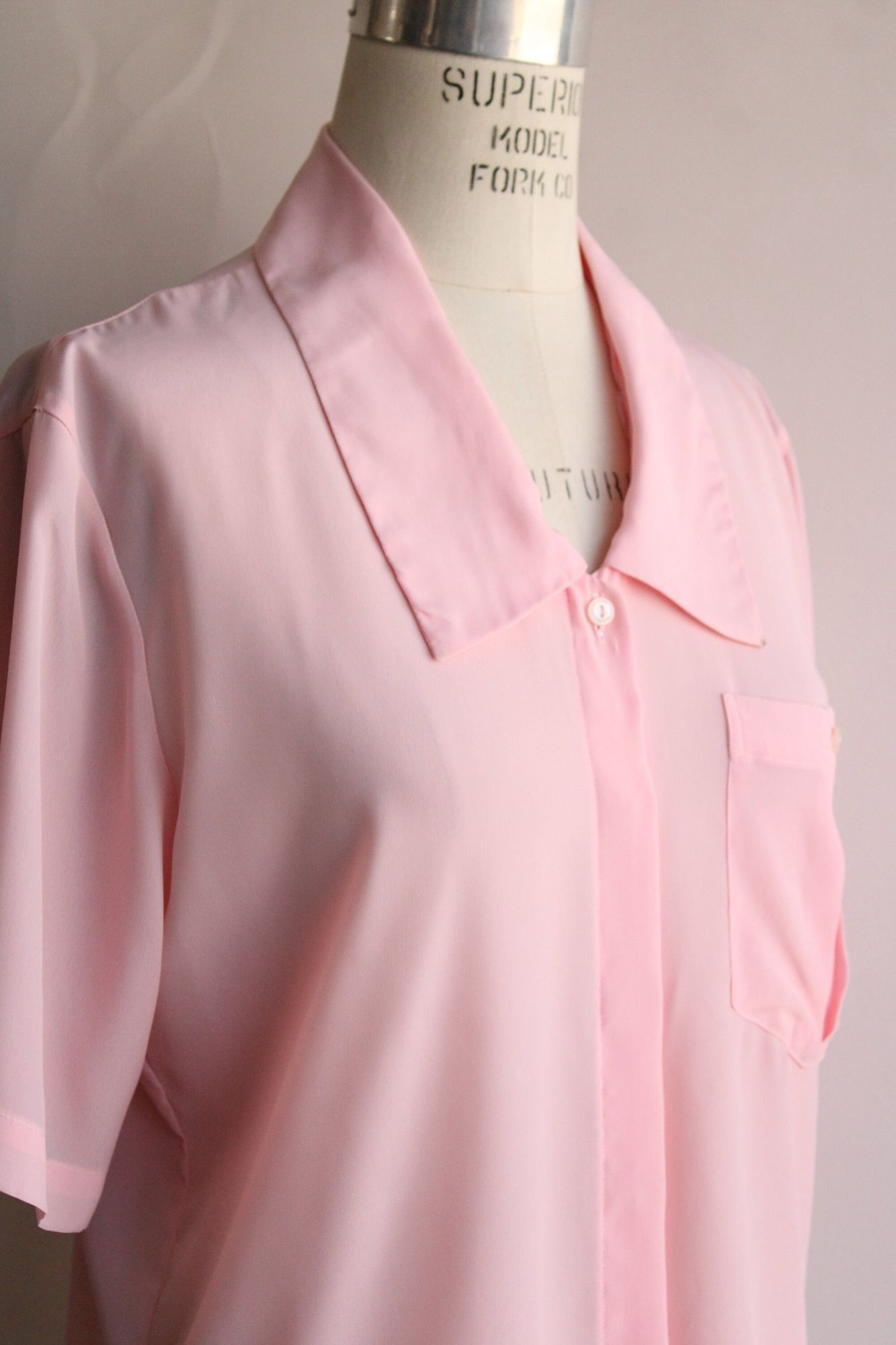 Vintage Vintage 1980s Blouse, Pink Dagger Collar with Pocket, Size 8 Size M / US 6-8 / IT 42-44 - 5 Thumbnail