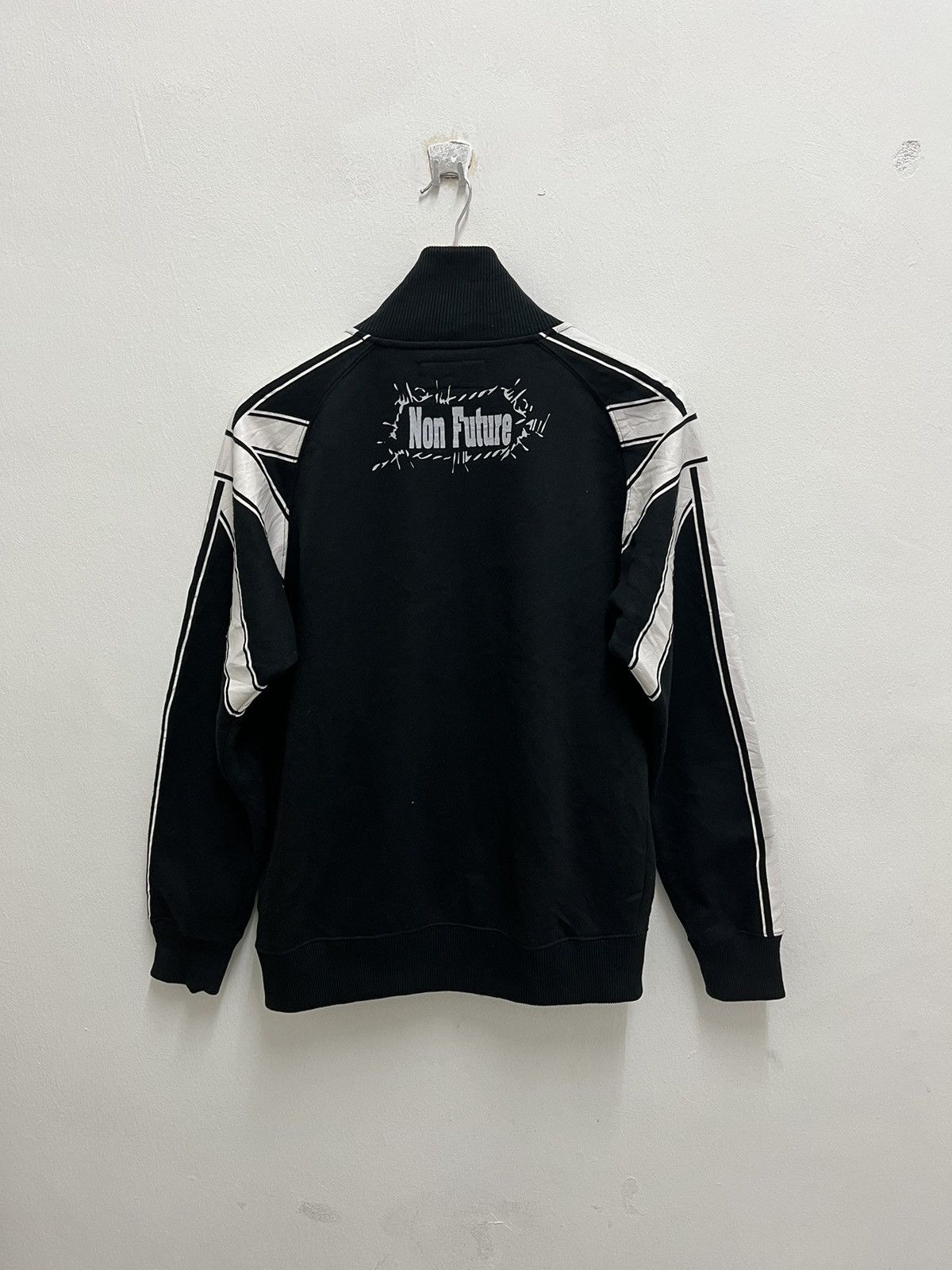 Beauty Beast Center Clease Punk Rock Jacket Band Reunion Sweater Vintage Size US M / EU 48-50 / 2 - 10 Thumbnail