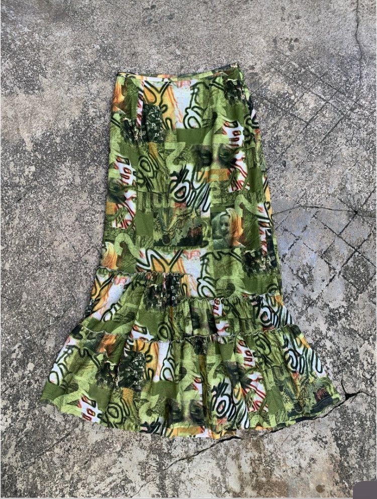 Other y2k PL Japan Green Photo Graphic Ruffle Midi Skirt Size 27" / US 4 / IT 40 - 1 Thumbnail