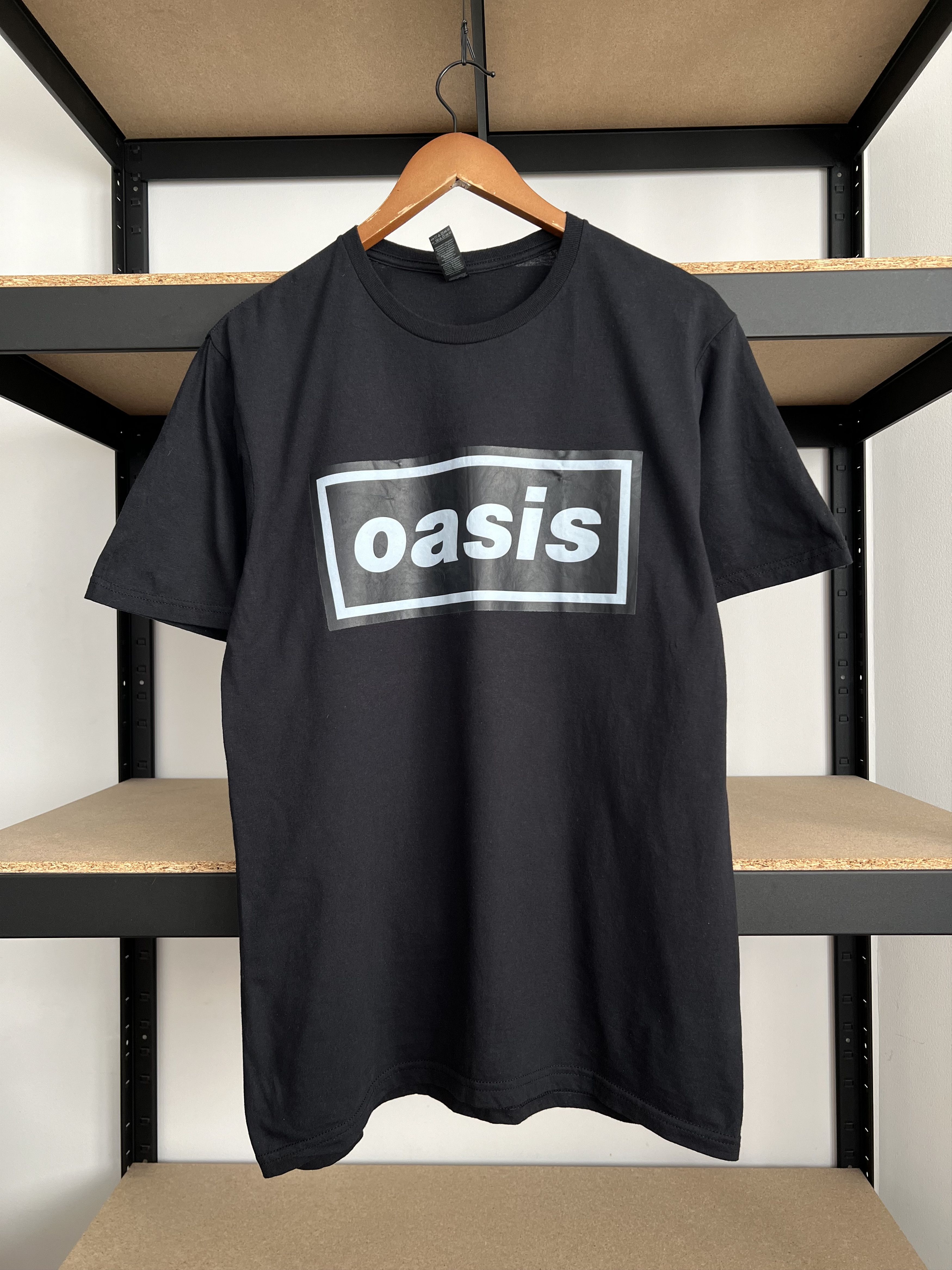 Band Tees Vintage 2020s Oasis Britpop Black T-shirt Size US M / EU 48-50 / 2 - 1 Thumbnail
