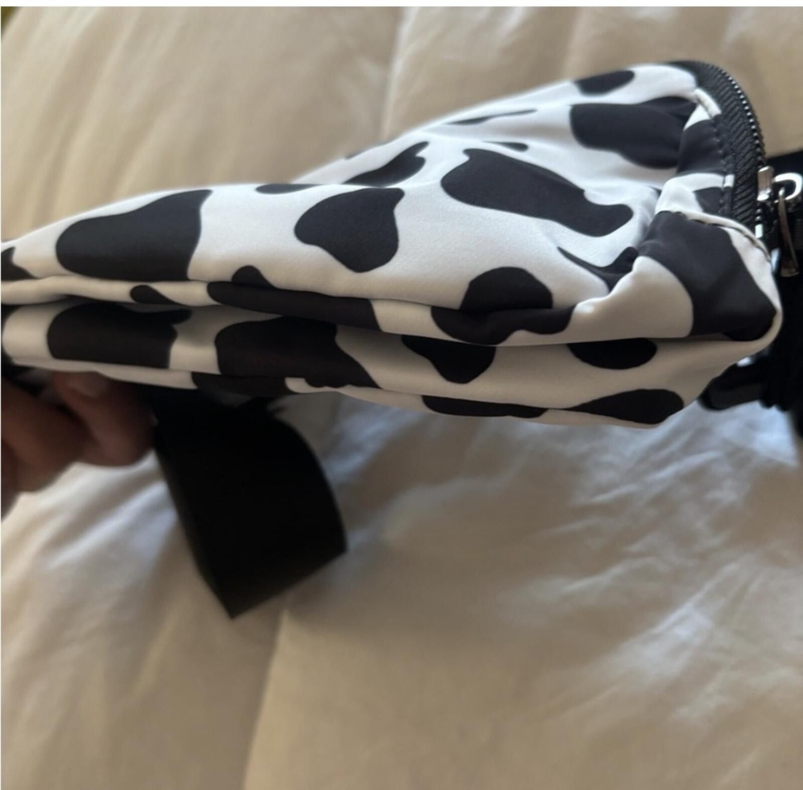Other (Boutique) Stylish Black and White Cow Print Women's Bag Size ONE SIZE - 8 Thumbnail