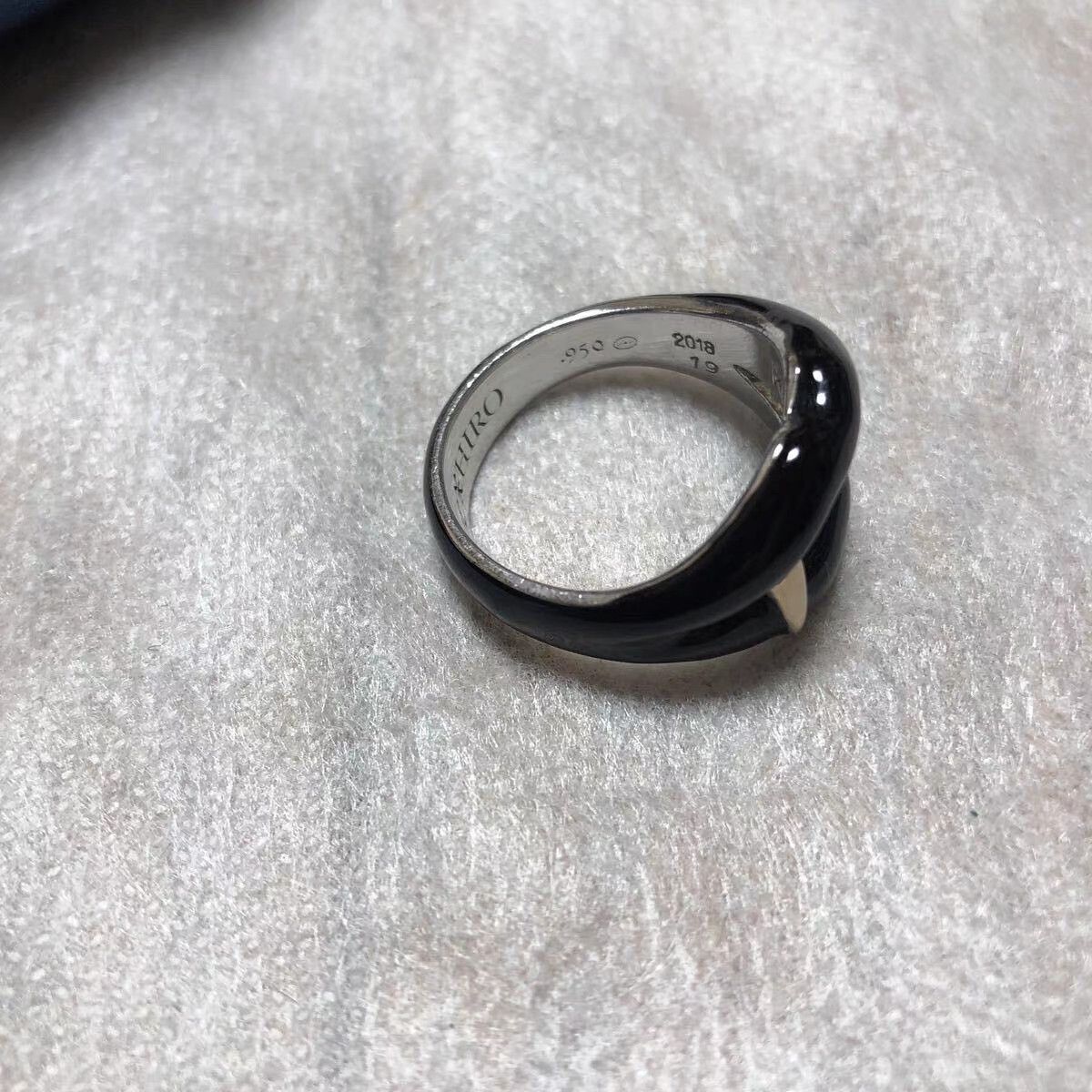 Yohji Yamamoto yohji yamamoto Black Lip & Gold Fang Vampire Silver Ring K11 Size ONE SIZE - 5 Thumbnail