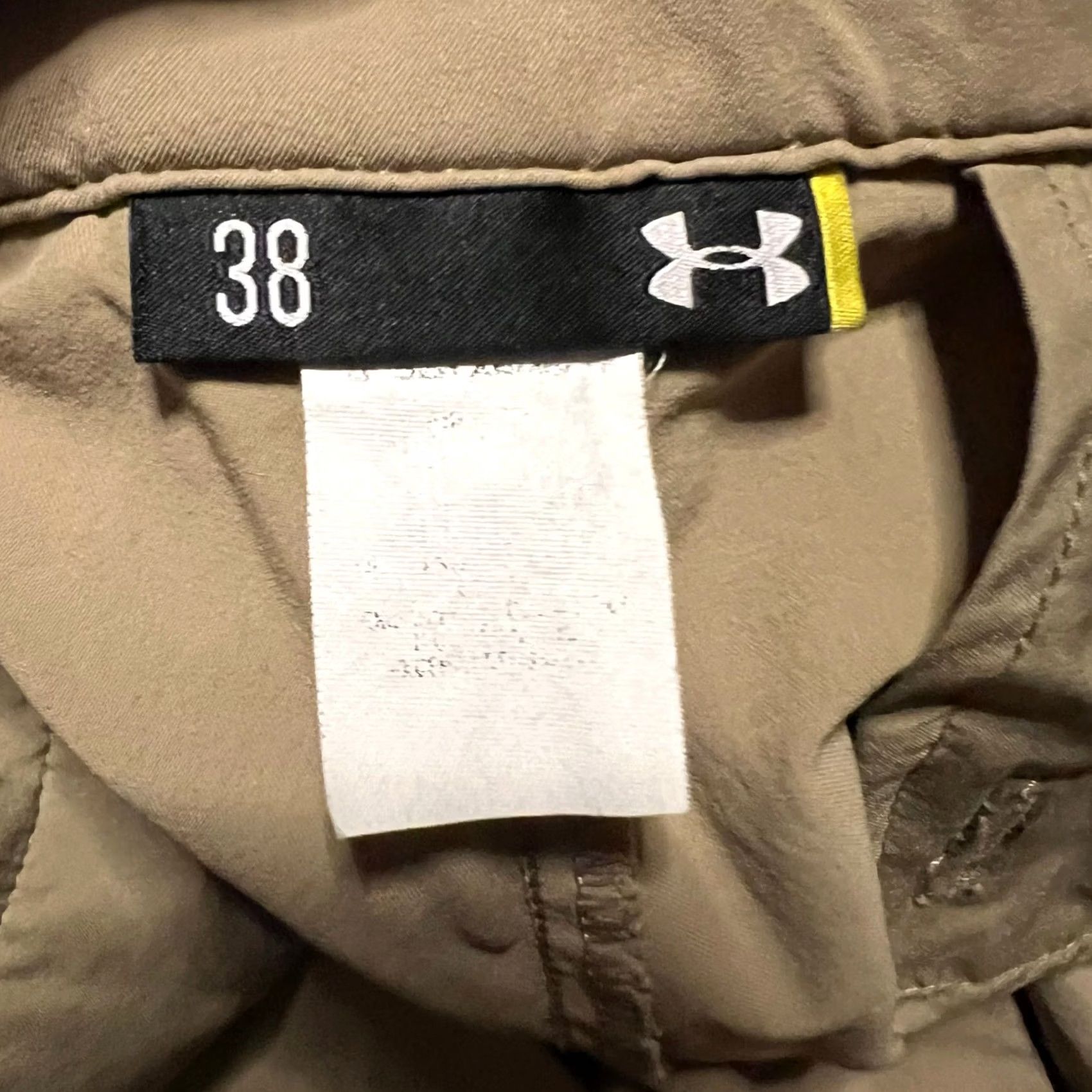 Under Armour Under Armour Golf Shorts Mens 38 Performance Tan Brown Beige Regular Chino Men US 38 Mens Shorts Size US 38 / EU 54 - 6 Thumbnail