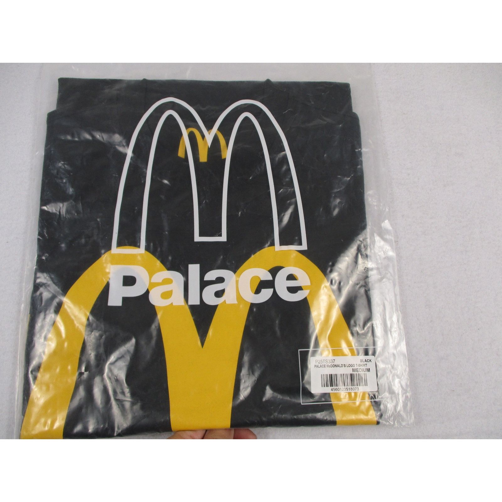 Palace Palace x McDonald's Logo T-Shirt Black Medium New 1272-1276 Size US M / EU 48-50 / 2 - 8 Thumbnail