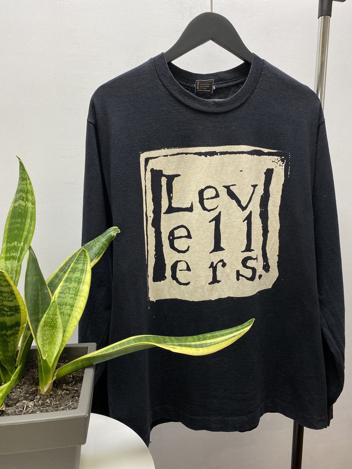 Band Tees Vintage 90's Levellers Black Long Sleeve Shirt Band Tees Men Size US XL / EU 56 / 4 - 3 Thumbnail