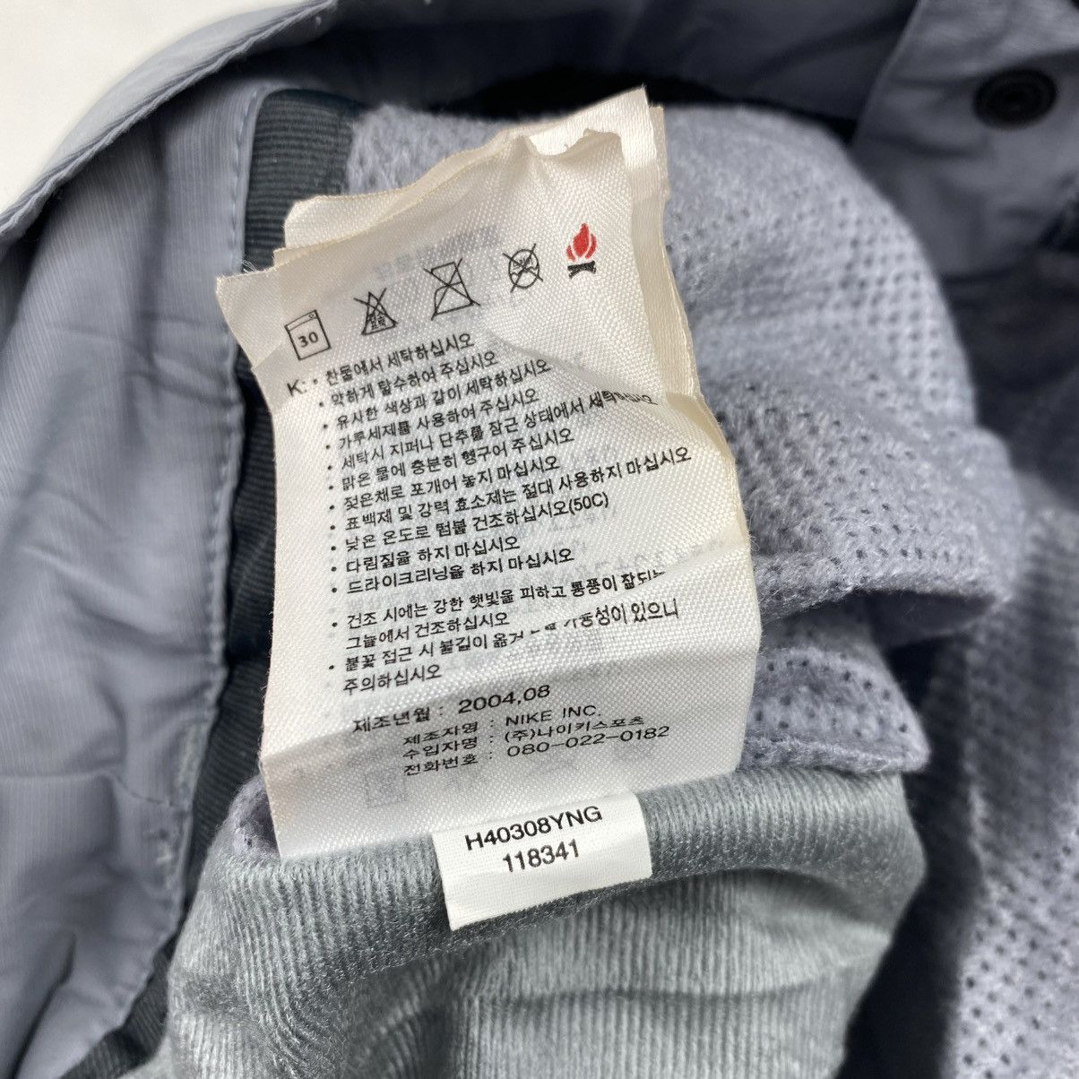 Nike ACG Crazy Nike ACG Baggy Drill Y2K Nylon Track pants Size US 34 / EU 50 - 10 Thumbnail
