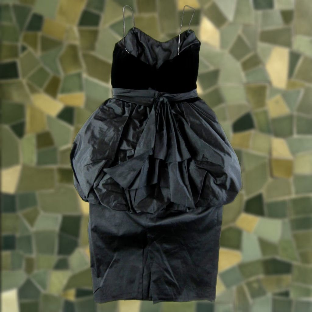 Velvet VTG Christa New York Black Velvet Satin Diamond Puff Midi Party Cocktail Dress M Size M / US 6-8 / IT 42-44 - 1 Thumbnail