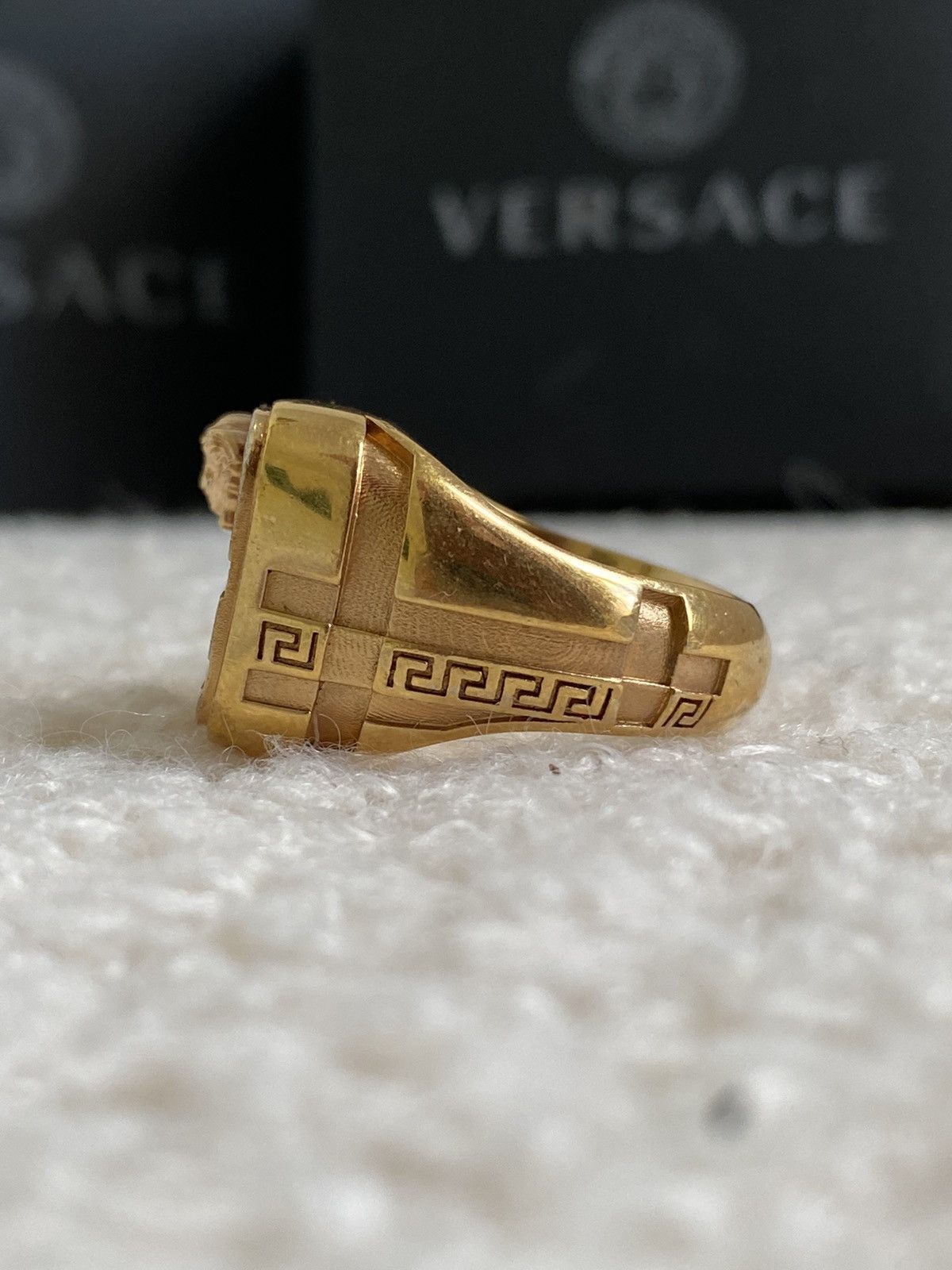 Jewelry × Versace Versace Medusa ring signet ring gold luxury Size ONE SIZE - 3 Thumbnail