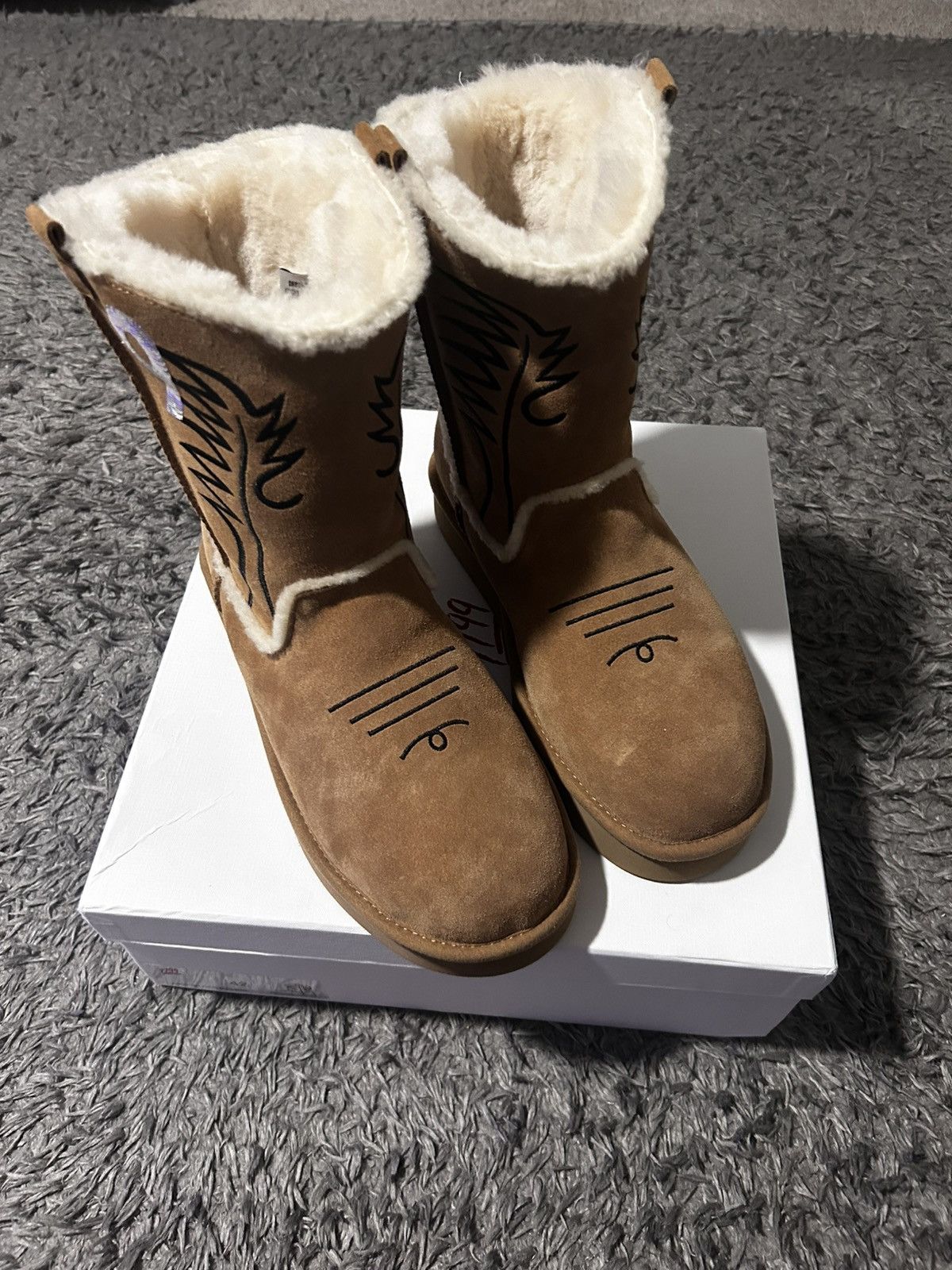 Other BAZO 1199 UGGS COWBOY BOOTS Size US 9.5 / EU 42-43 - 3 Thumbnail
