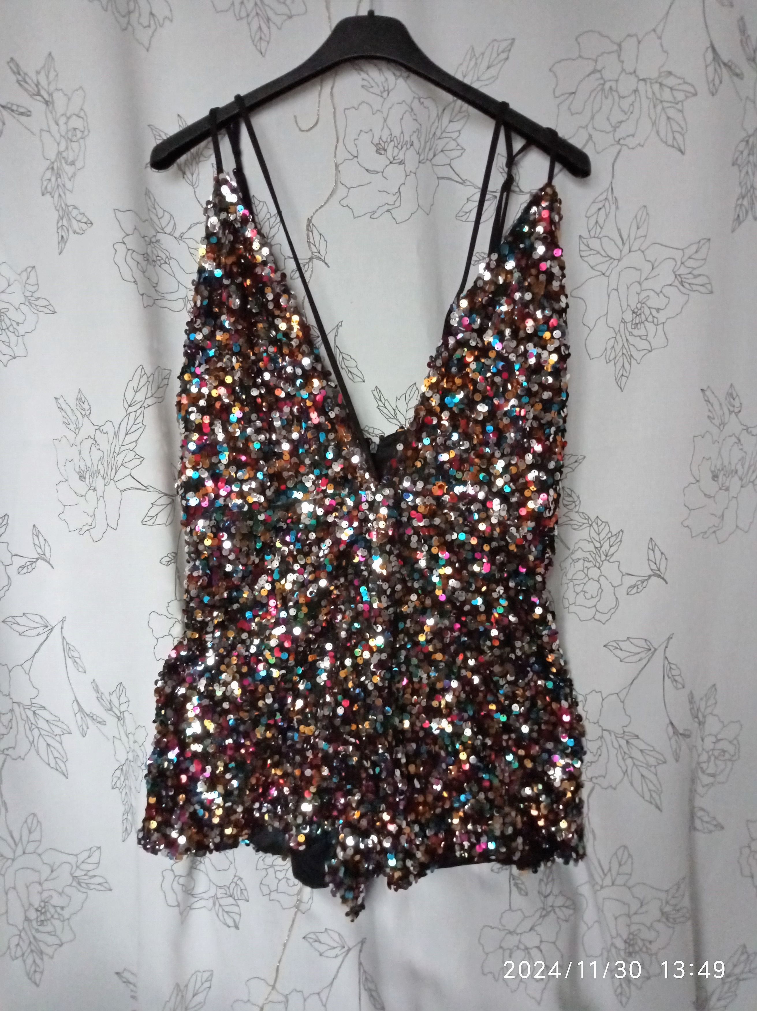 PrettyLittleThing sequin jumpsuit Size 34" / US 12 / IT 48 - 2 Thumbnail