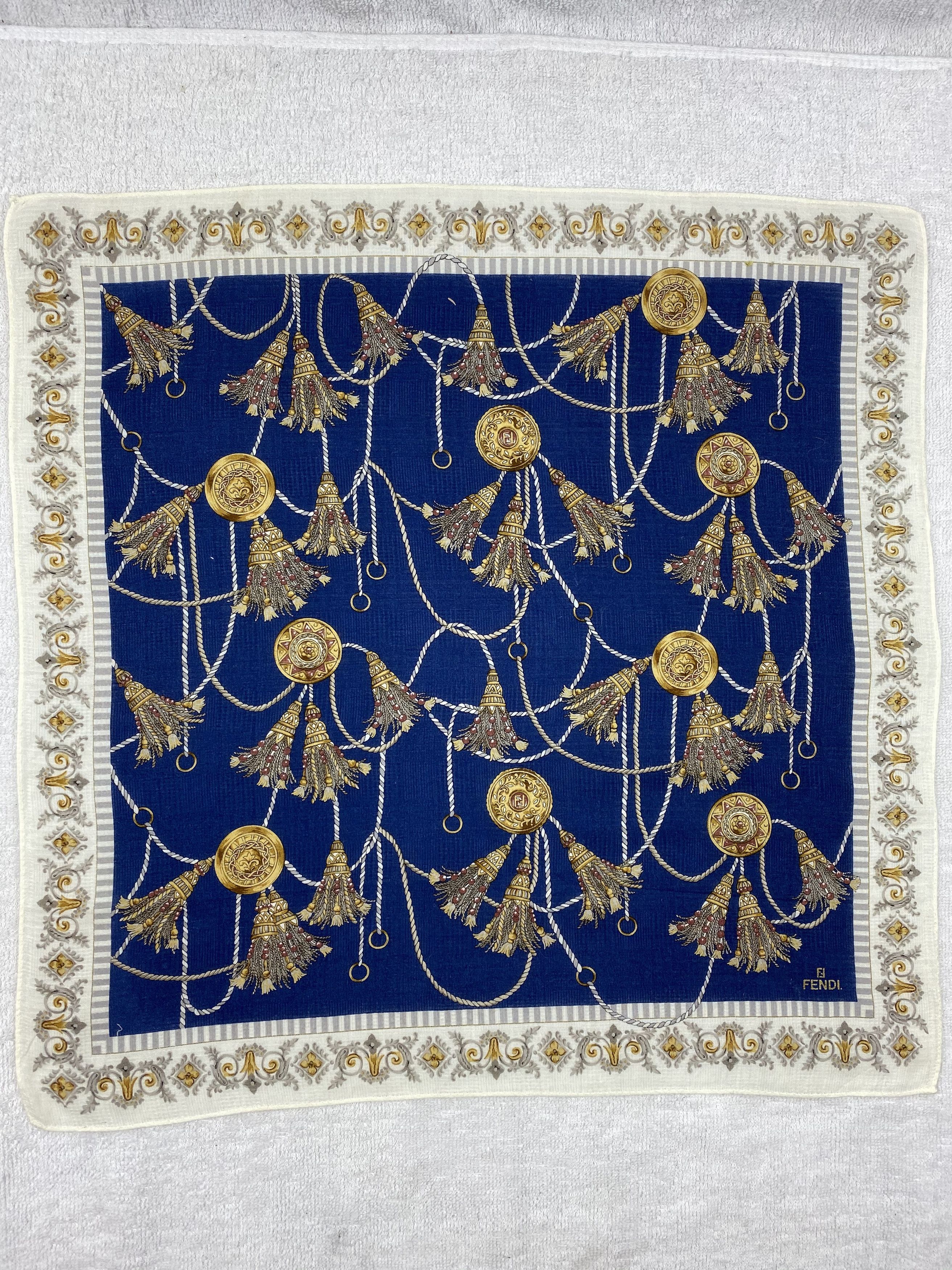 Vintage Fendi Bandana / Handkerchief / Neckerchief A213 Size ONE SIZE - 3 Thumbnail