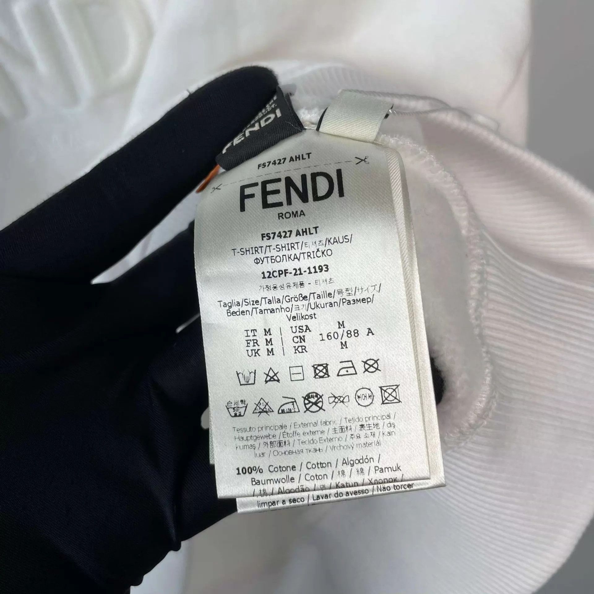 Fendi Fendi white logo women's 95 new sweatshirt Size M / US 6-8 / IT 42-44 - 6 Thumbnail