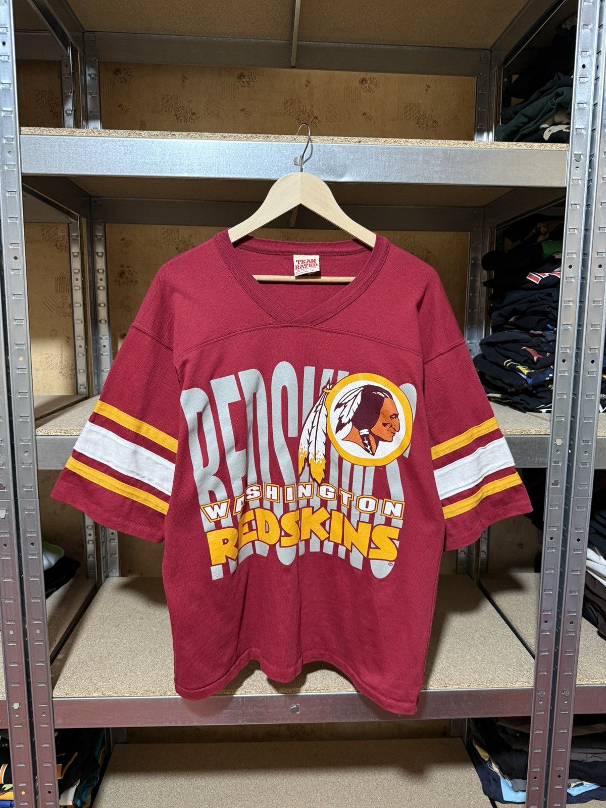 NFL × Vintage Vintage 1990s Washington Redskins NFL Made In USA T-Shirt Size US XL / EU 56 / 4 - 1 Thumbnail